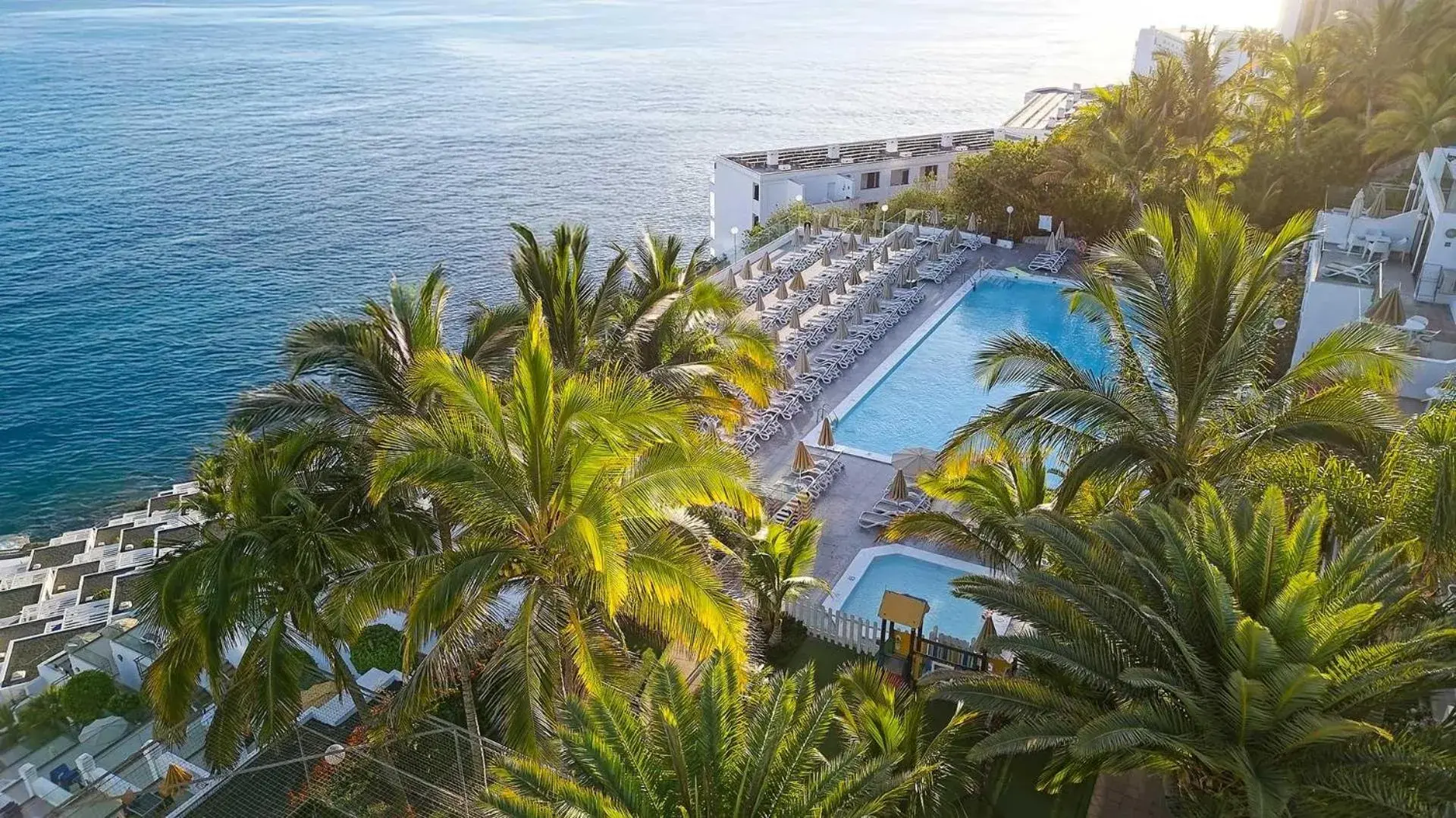 Property building in Servatur Altamar Property building in Servatur Altamar