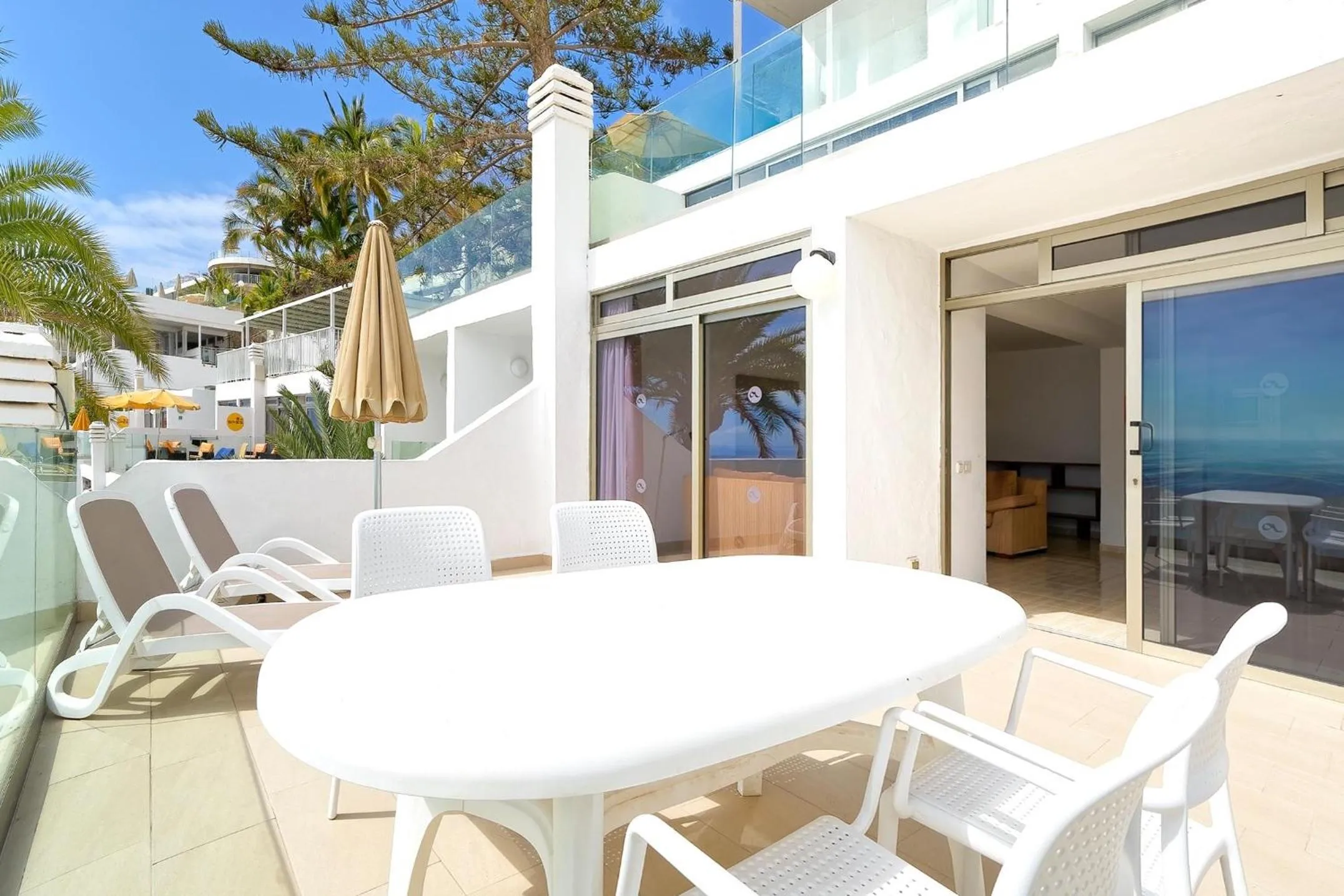 Photo of the whole room in Servatur Altamar