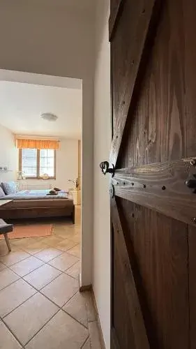 Double or Twin Room in Penzion a Vinoteka Hrozen Double or Twin Room in Penzion a Vinoteka Hrozen