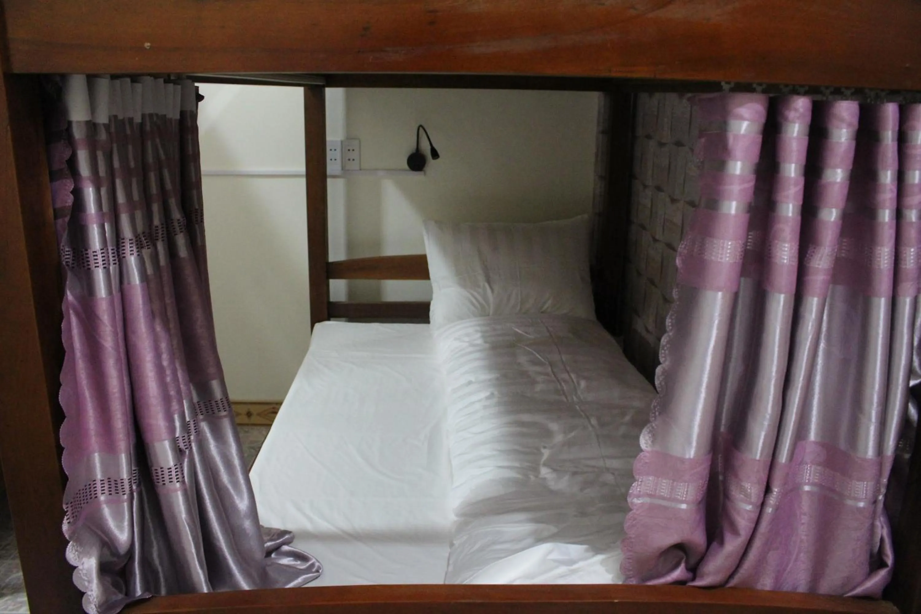 Bed in Ha Giang 1 Hostel and Loop Tour