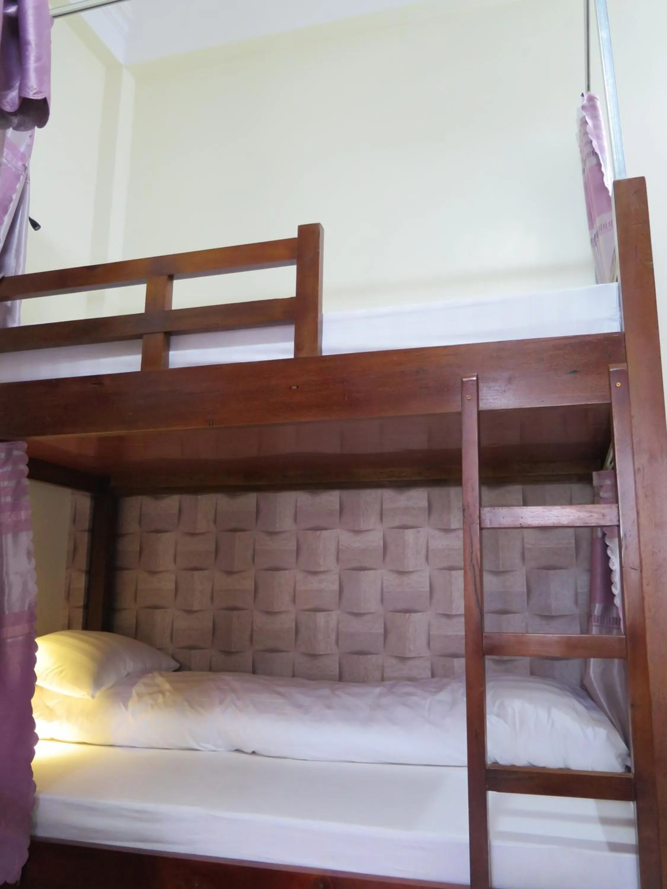 Bed in Ha Giang 1 Hostel and Loop Tour