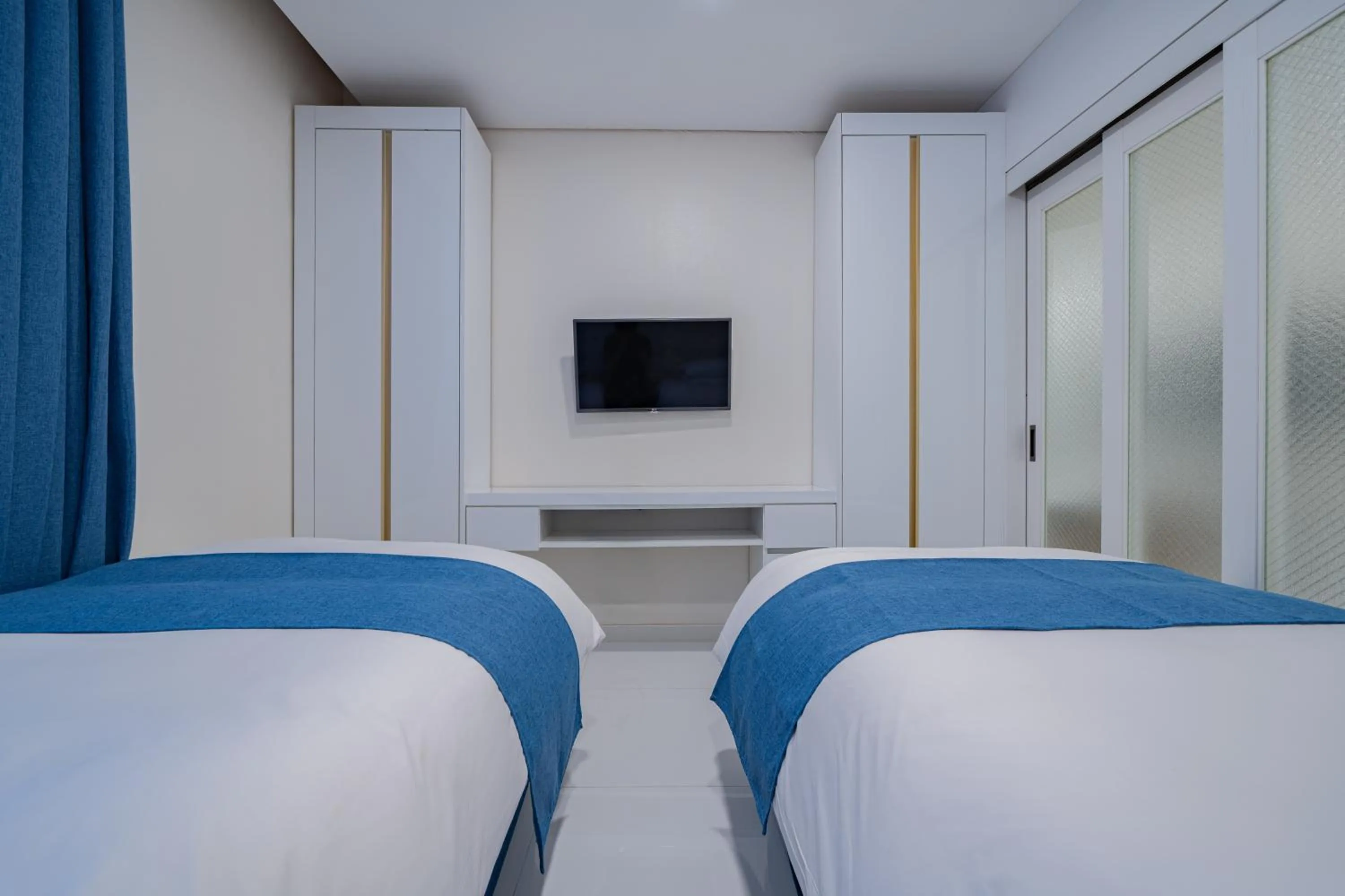 Bedroom, Bed in Hotel Stayon