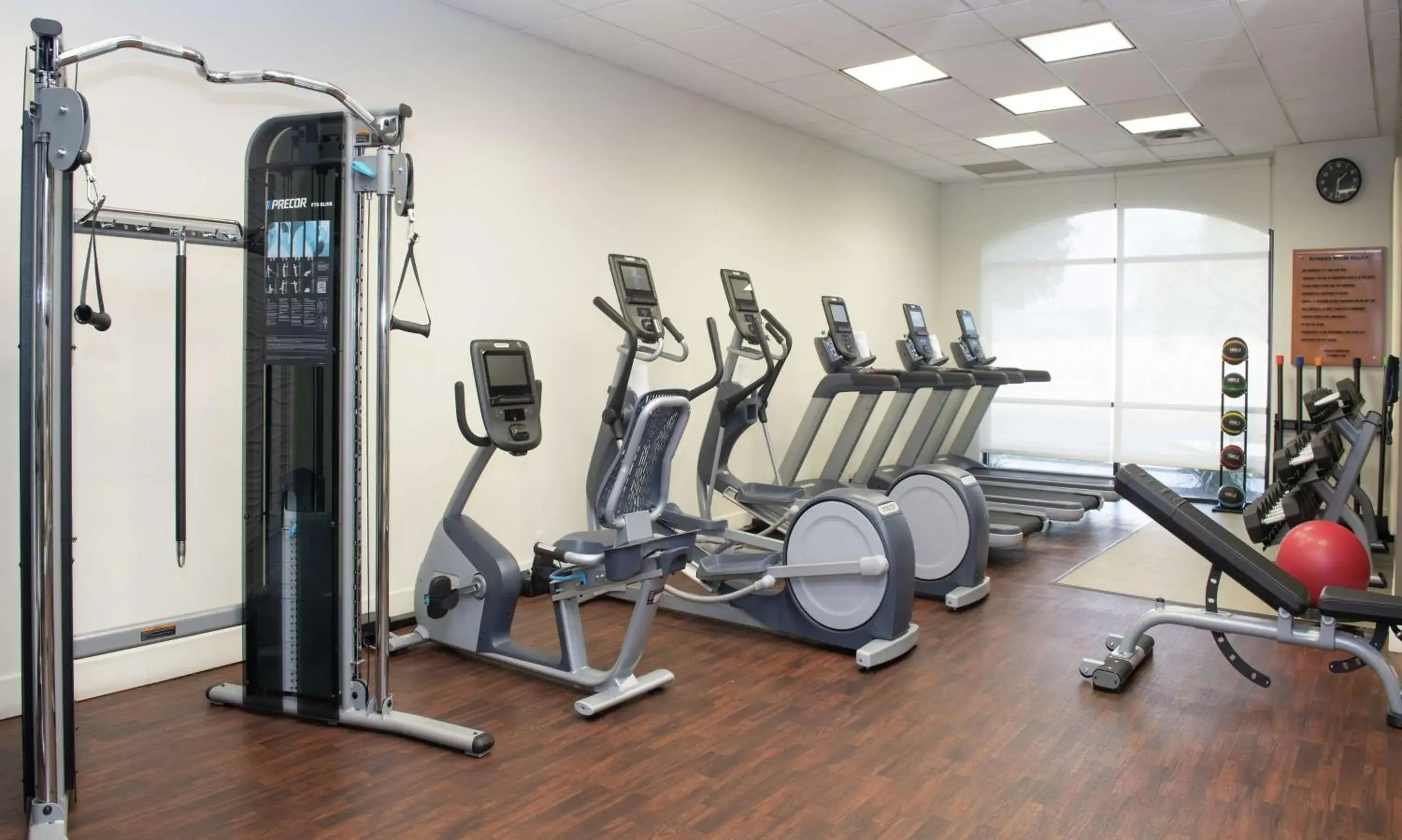 Fitness centre/facilities in Embassy Suites by Hilton Las Vegas Fitness centre/facilities in Embassy Suites by Hilton Las Vegas