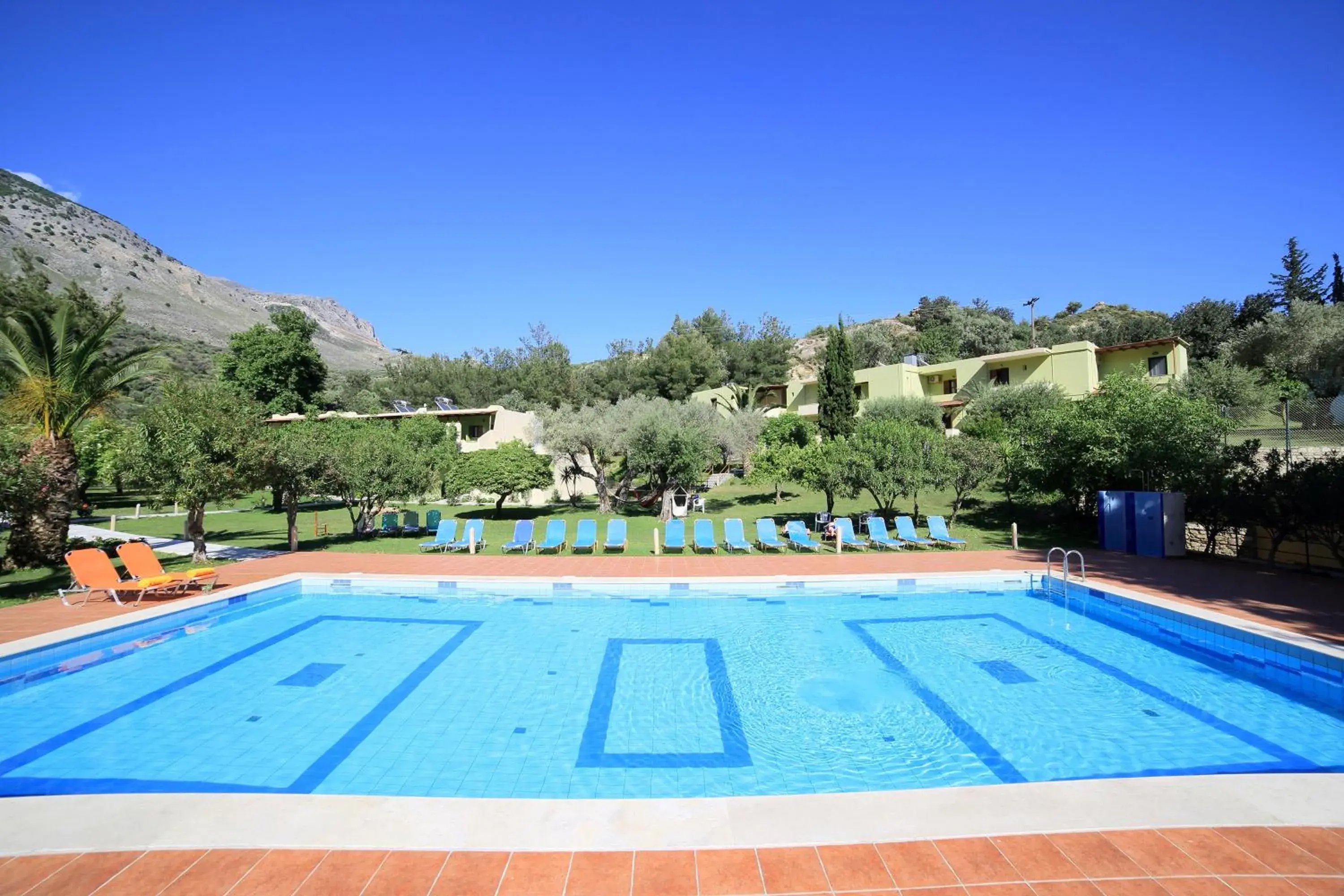 Swimming pool in Idi Hotel Swimming pool in Idi Hotel