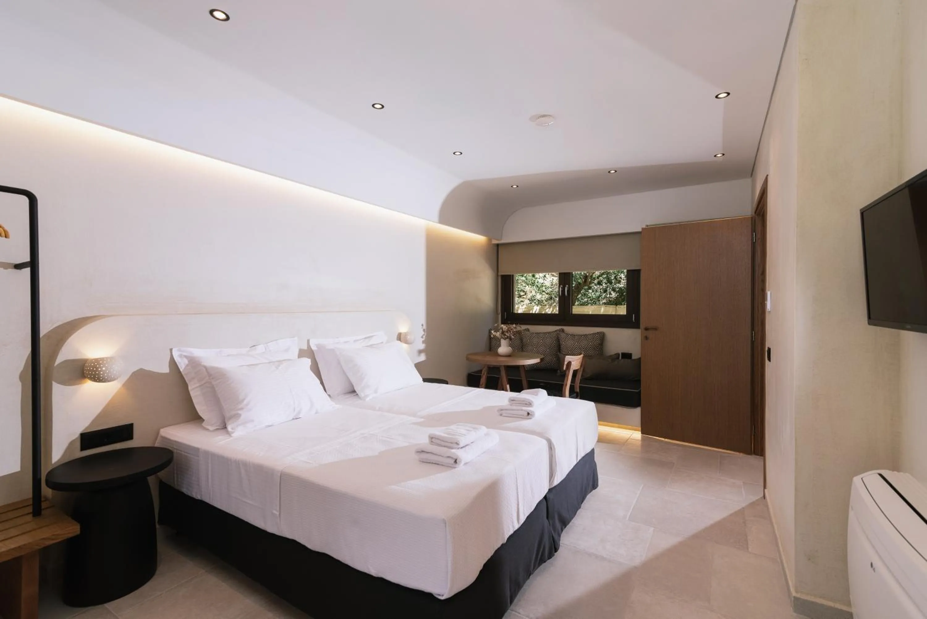 Bedroom, Bed in Idi Hotel