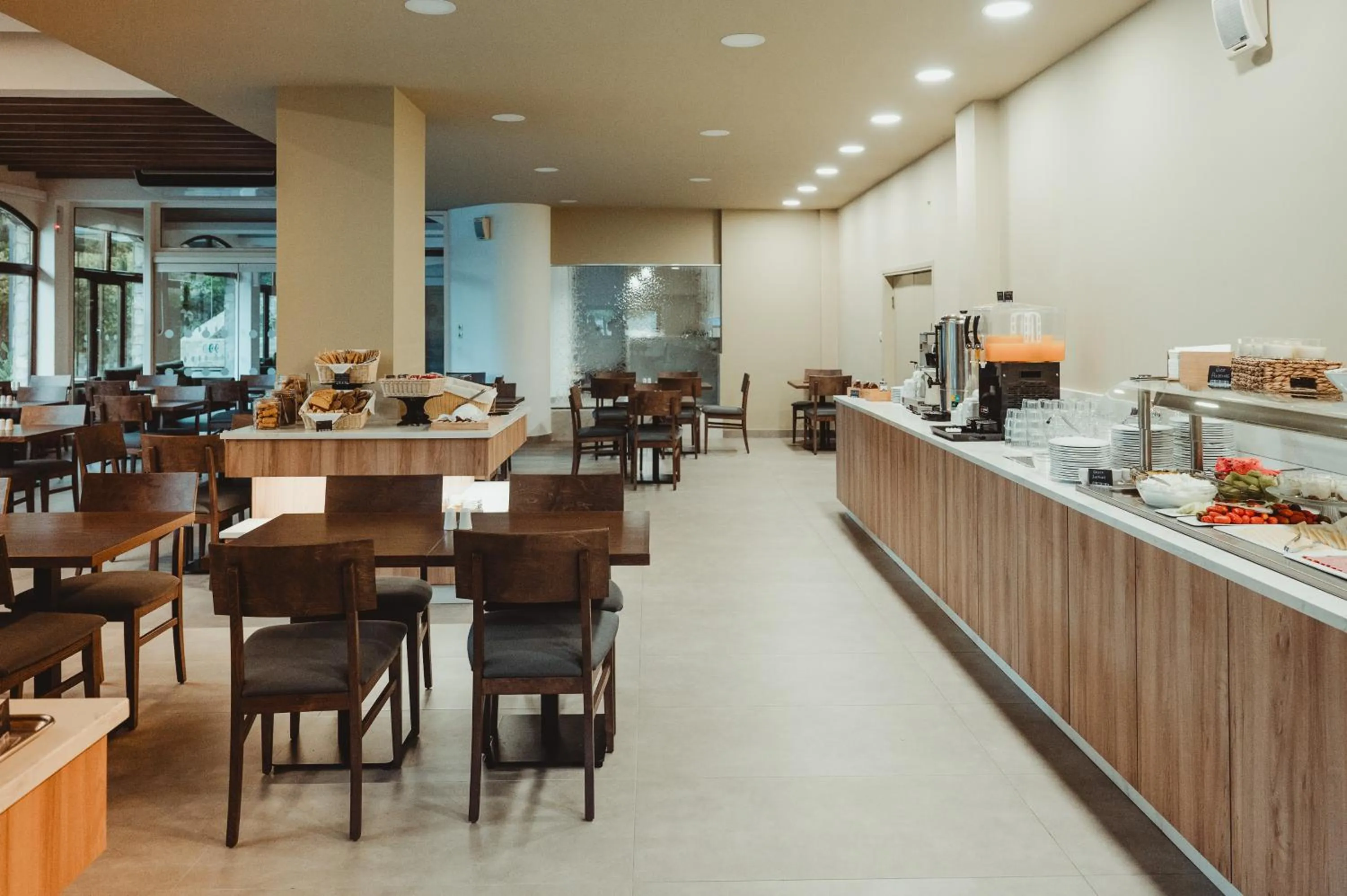 Buffet breakfast in Idi Hotel