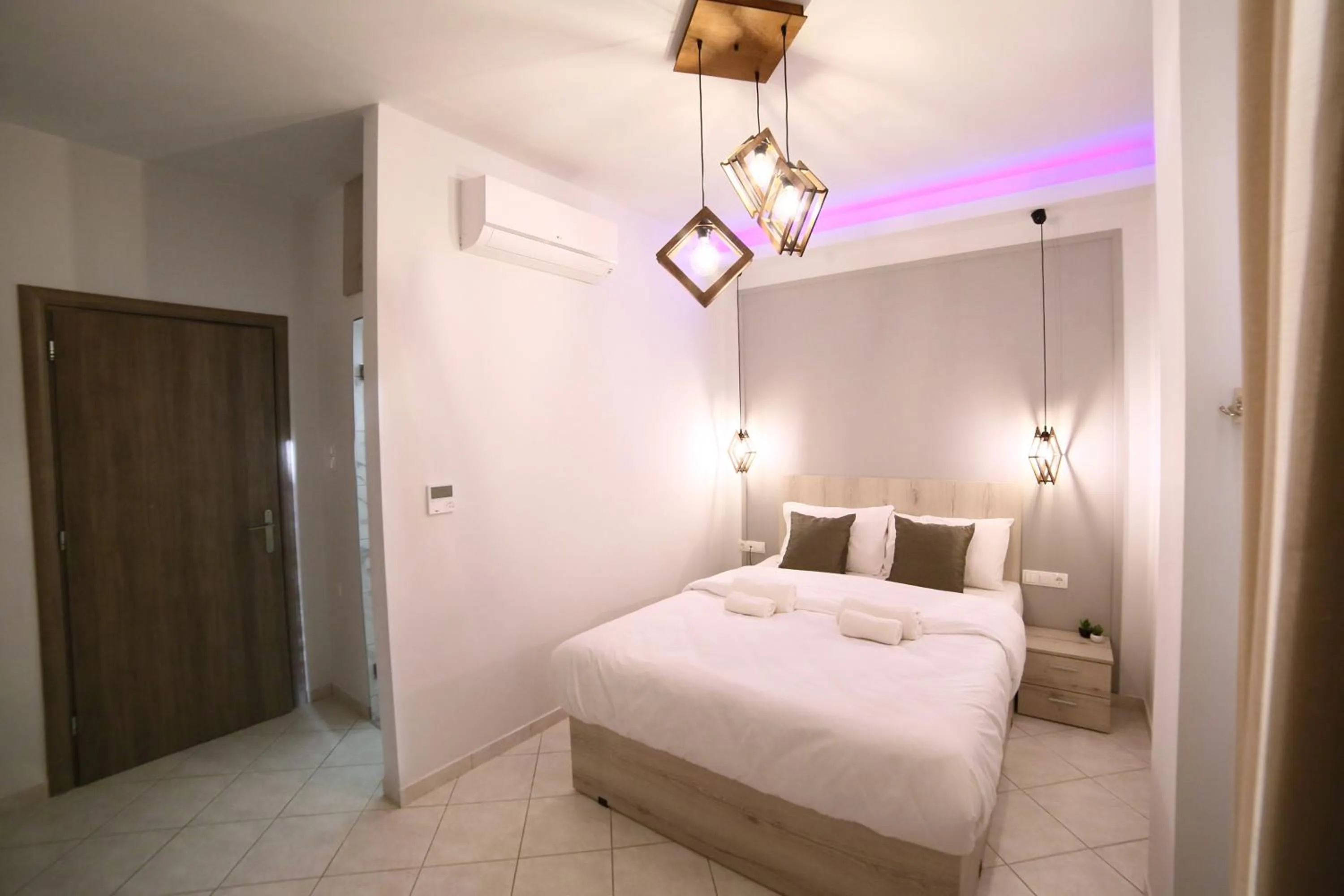 Bedroom, Bed in Idi Hotel