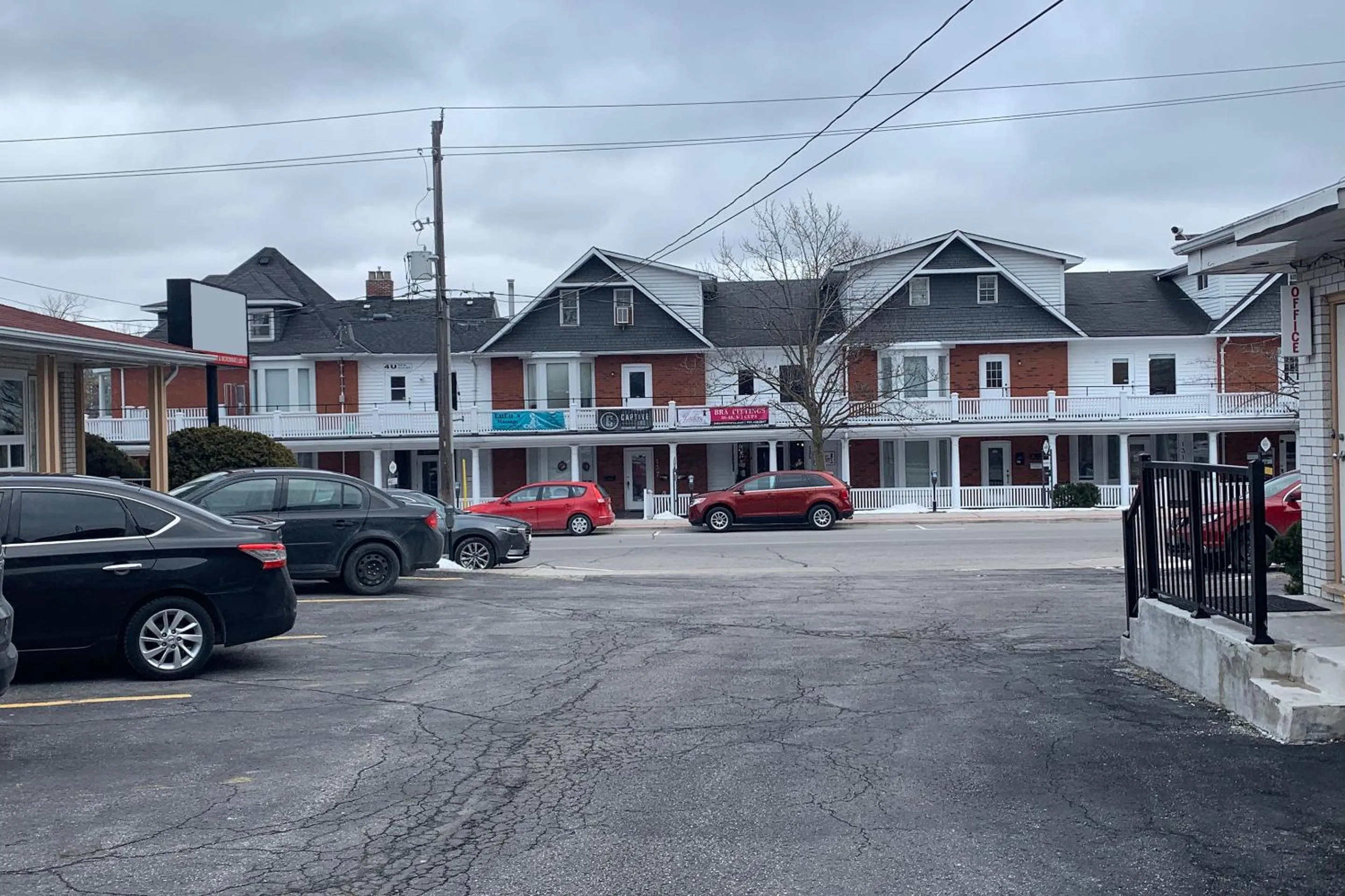 Property building in Lucien Motel