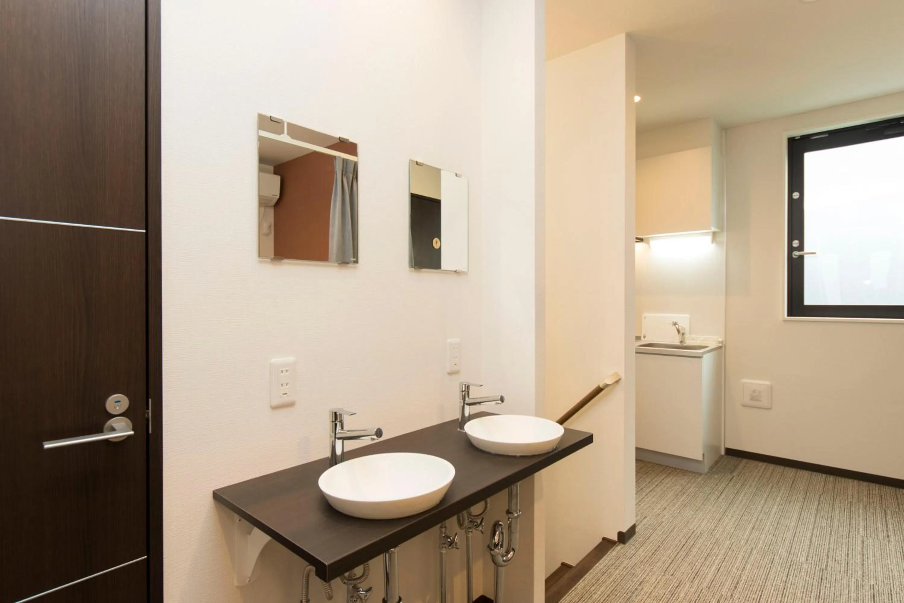 Area and facilities in Ryoma Ikebukuro