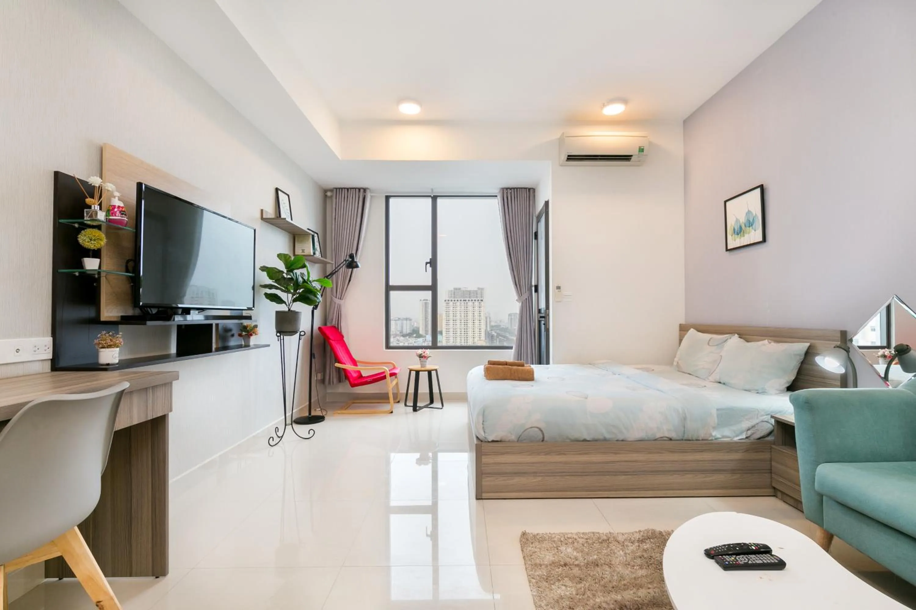 Bed in TeeUp Home - Infinity Pool Signature