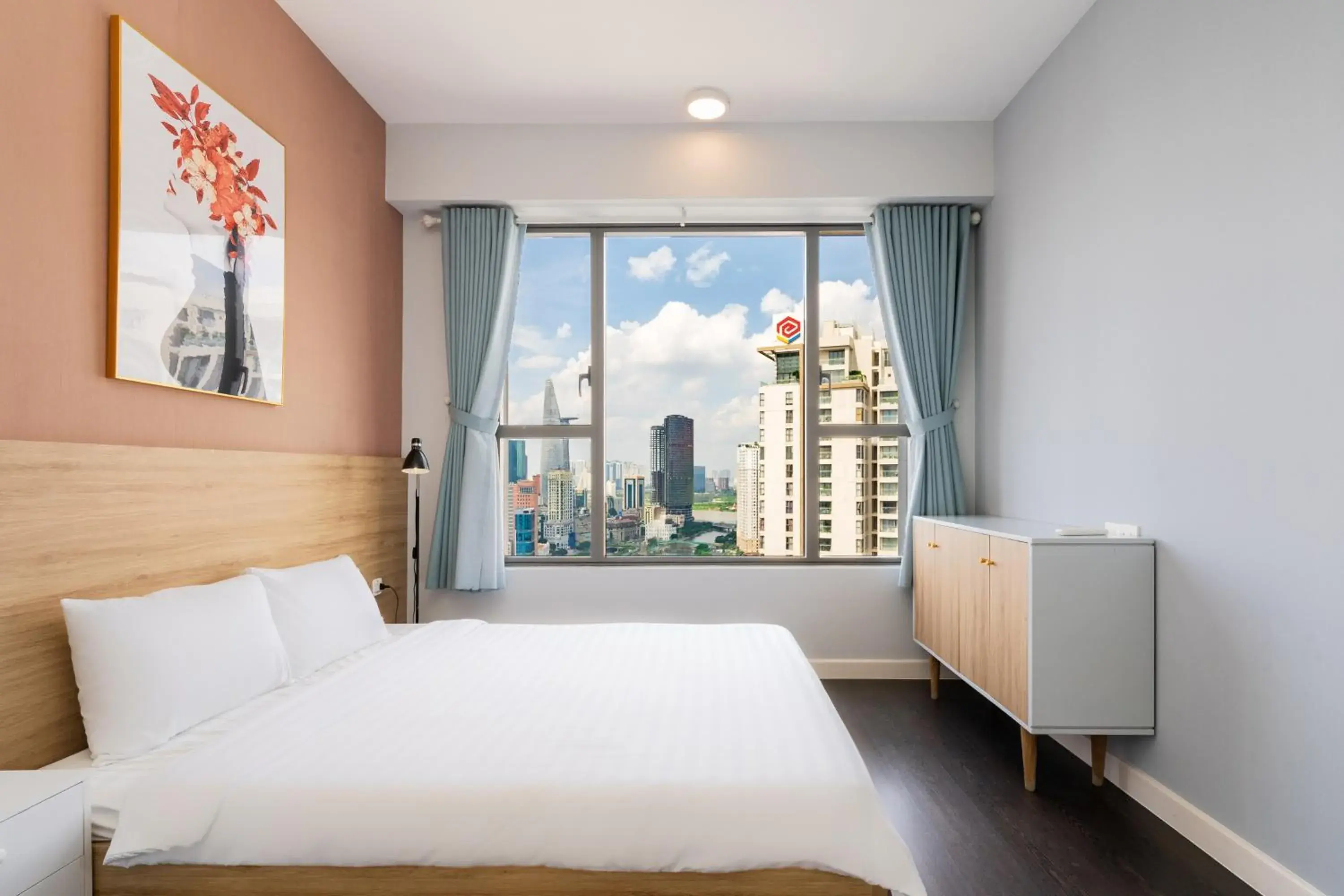 Bed in TeeUp Home - Infinity Pool Signature Bed in TeeUp Home - Infinity Pool Signature