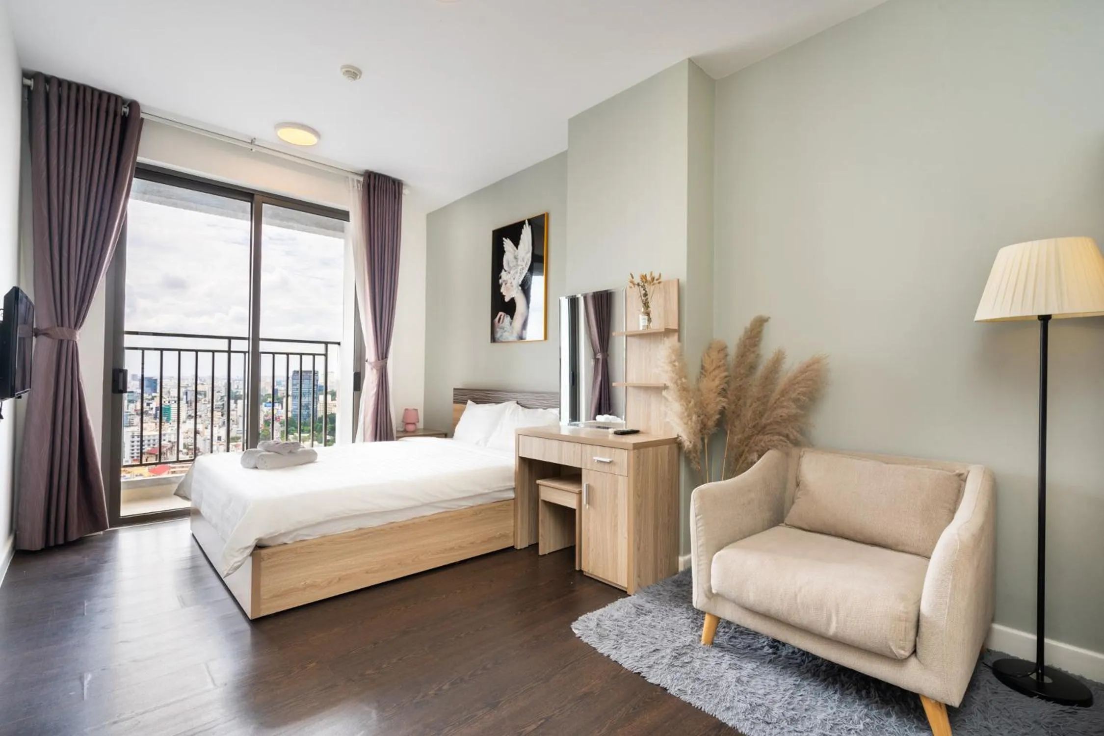 Bed in TeeUp Home - Infinity Pool Signature