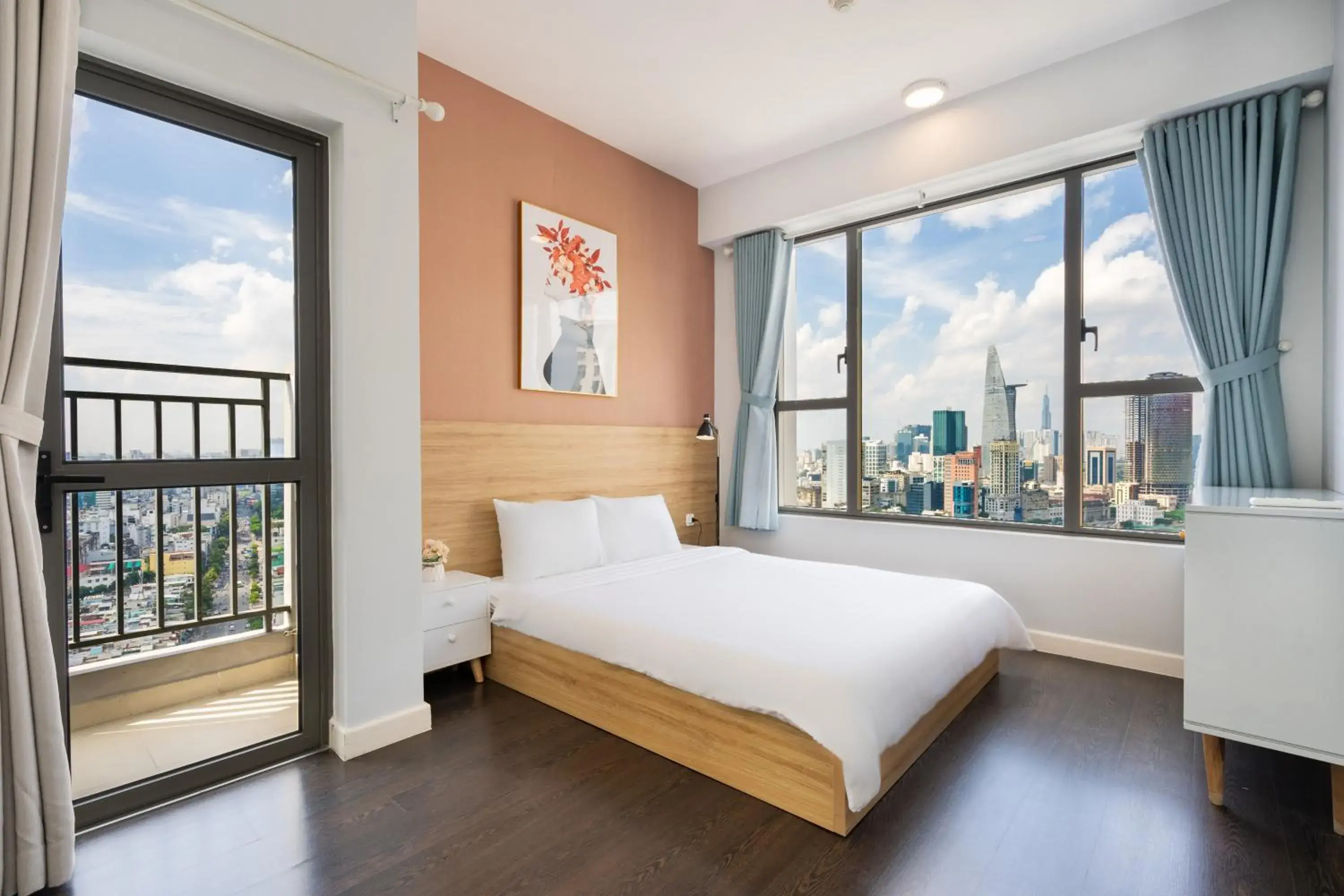 Bed in TeeUp Home - Infinity Pool Signature Bed in TeeUp Home - Infinity Pool Signature