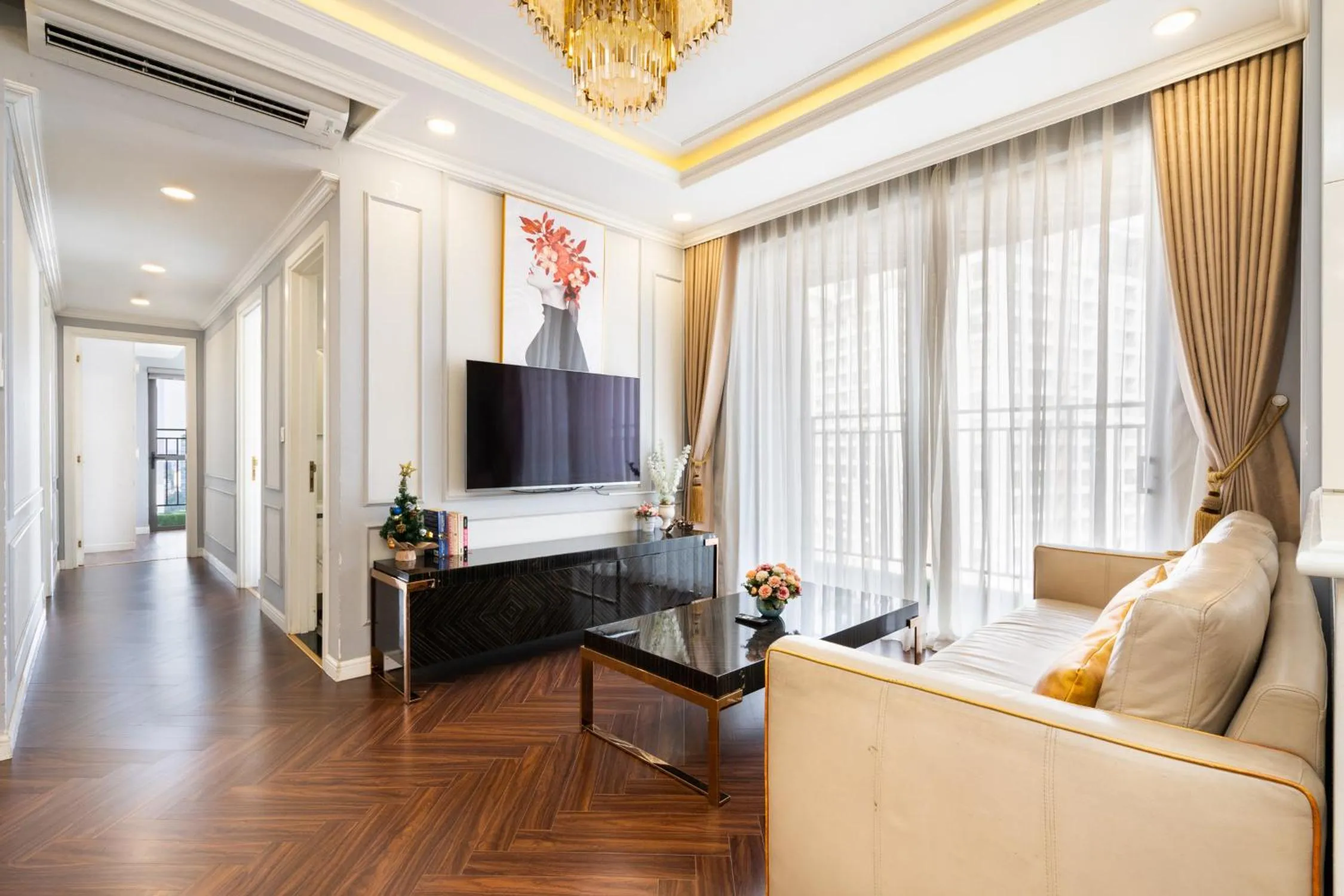 TeeUp Home - Infinity Pool Signature