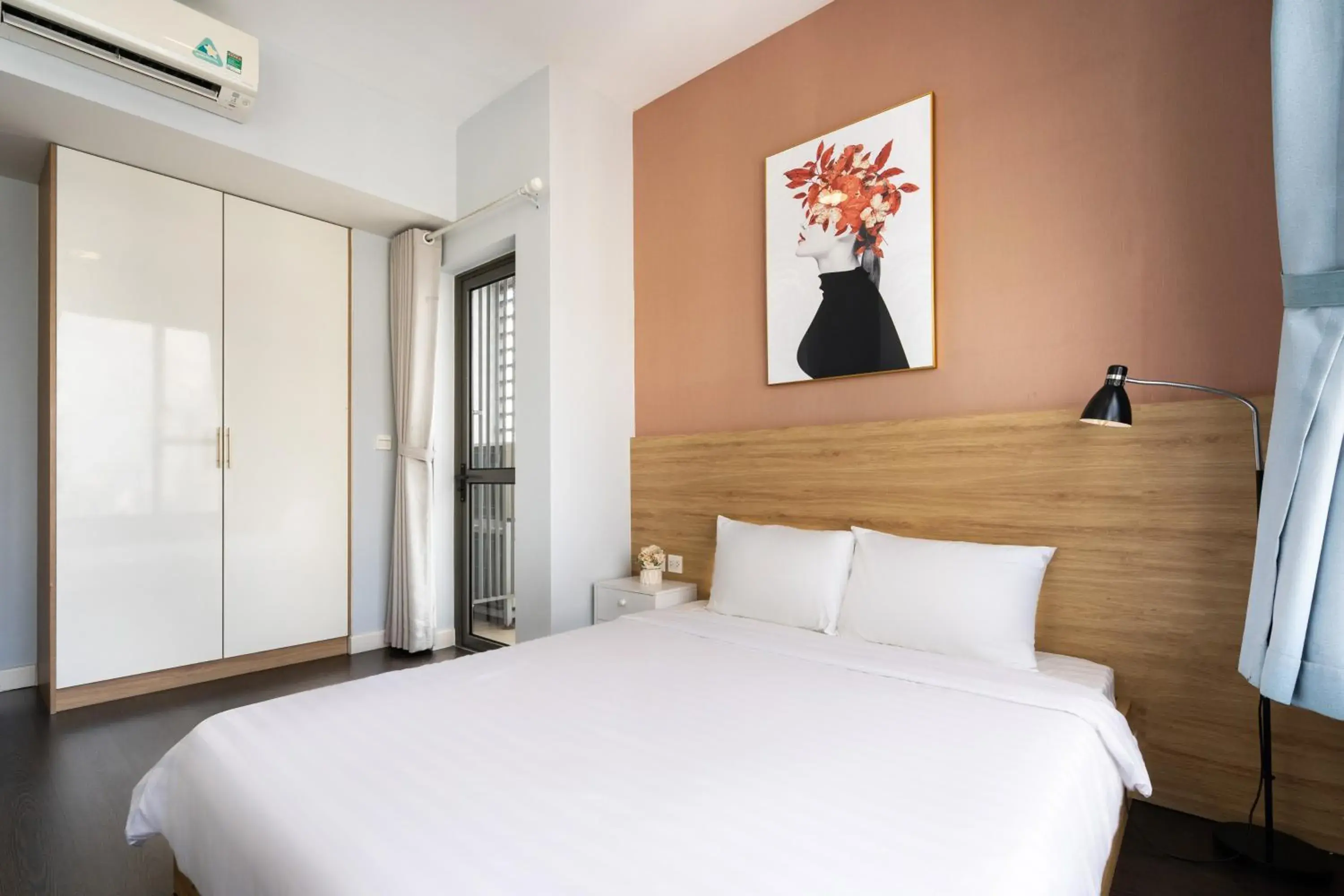 Bed in TeeUp Home - Infinity Pool Signature Bed in TeeUp Home - Infinity Pool Signature