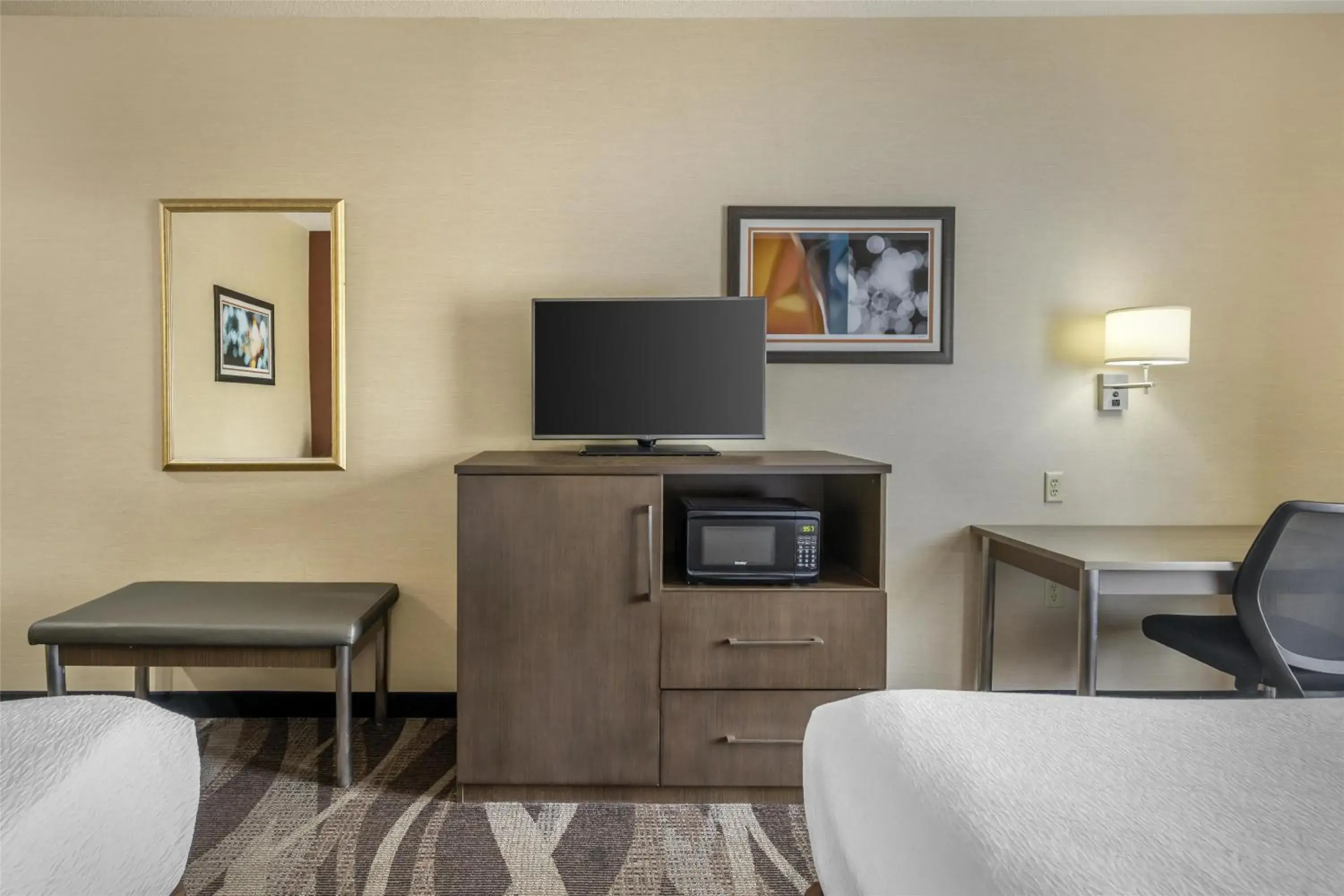 Queen Room with Two Queen Beds in Best Western Plus University Inn Queen Room with Two Queen Beds in Best Western Plus University Inn