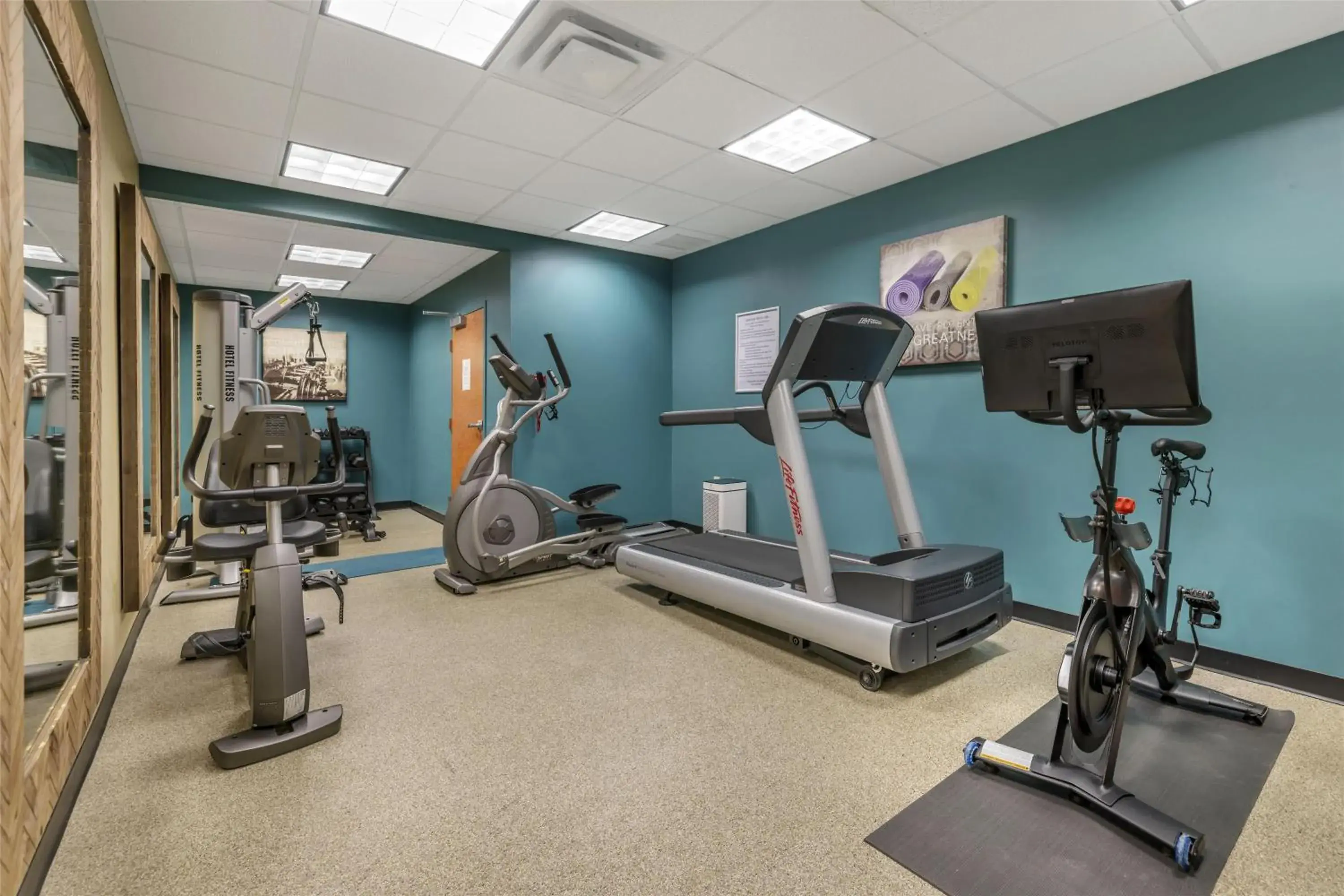 Fitness centre/facilities in Best Western Plus University Inn Fitness centre/facilities in Best Western Plus University Inn