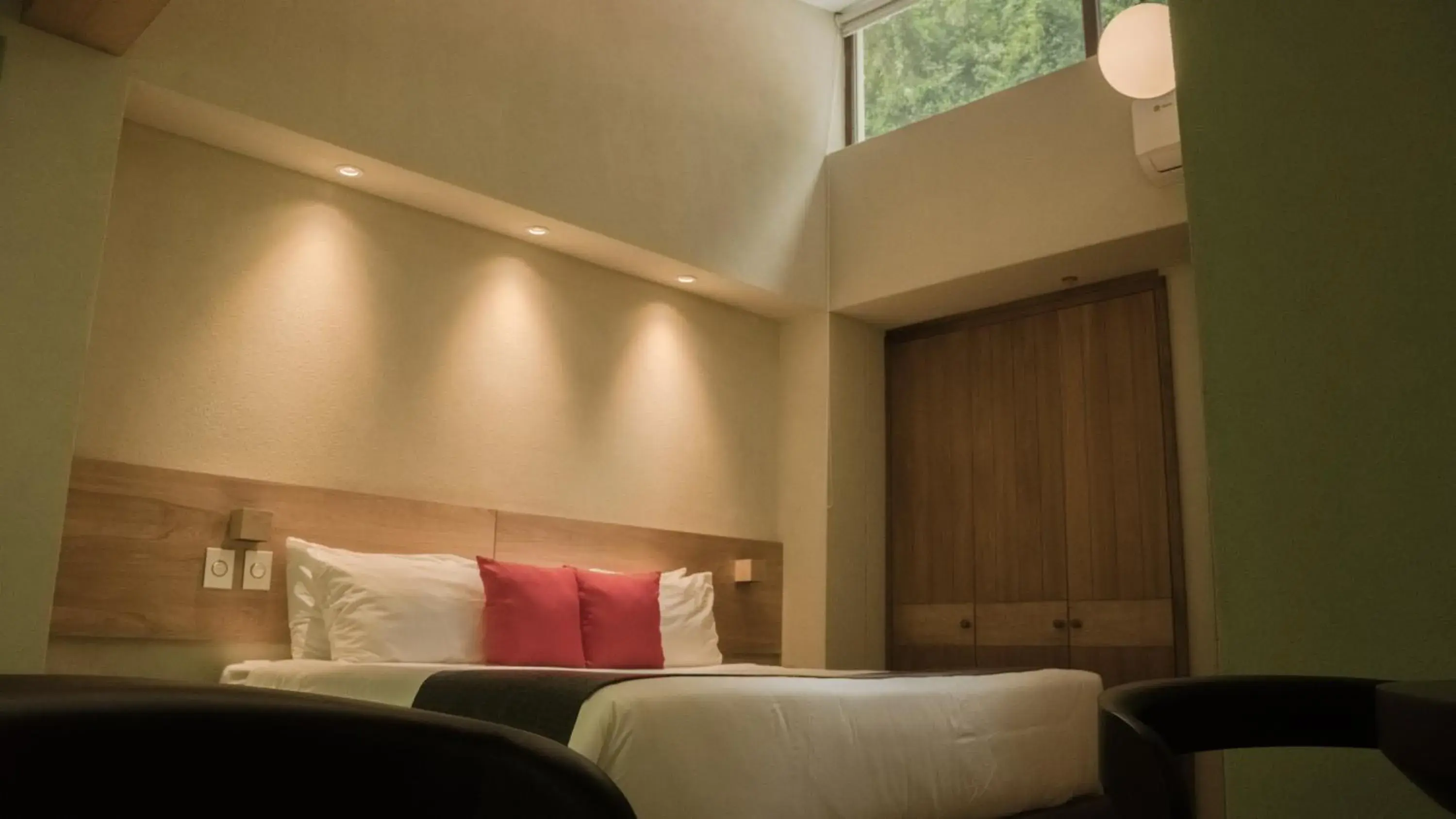 Photo of the whole room, Bed in Termales Santa Rosa De Cabal Photo of the whole room, Bed in Termales Santa Rosa De Cabal