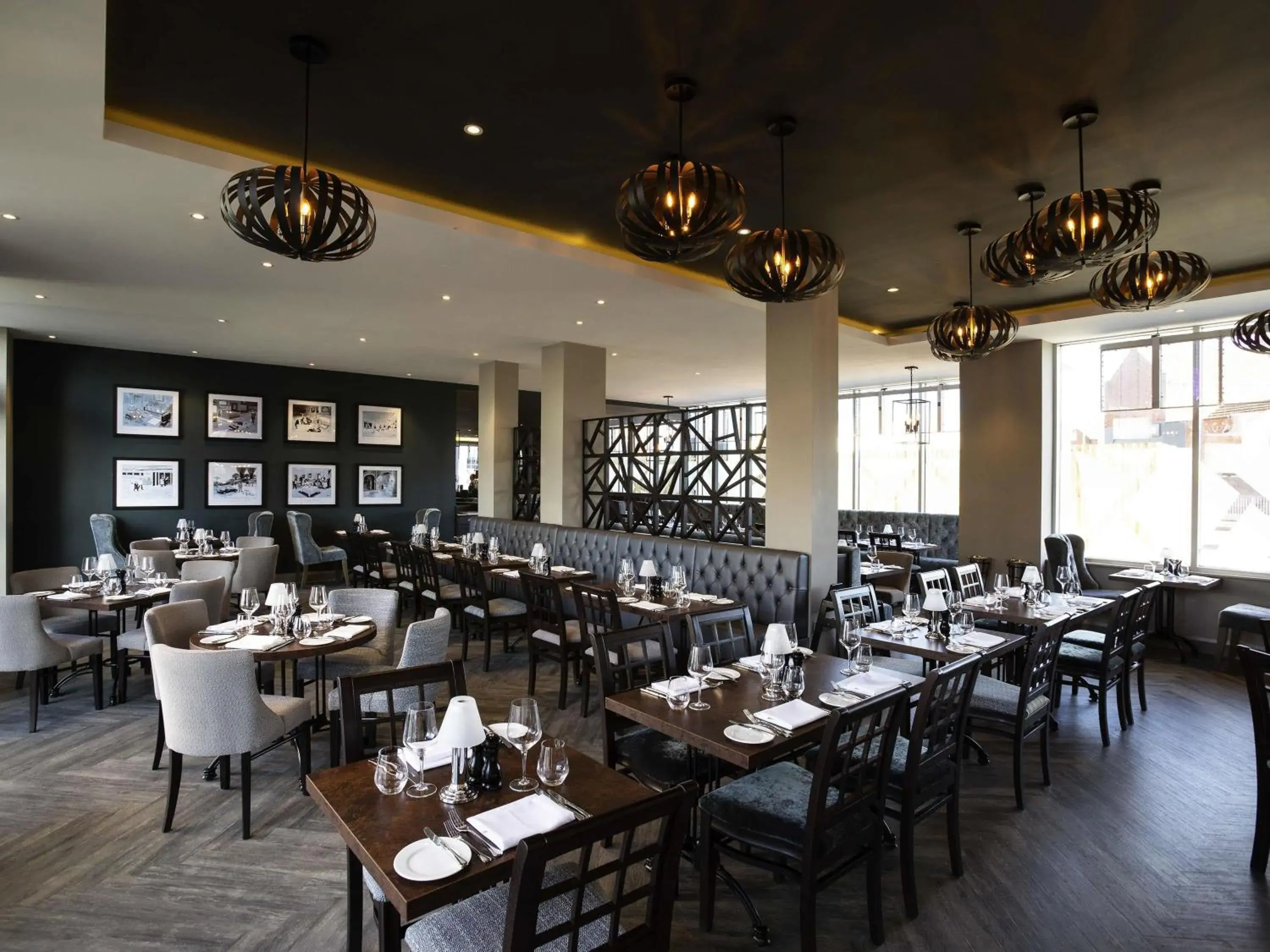 Restaurant/places to eat in Mercure Bridgwater Restaurant/places to eat in Mercure Bridgwater