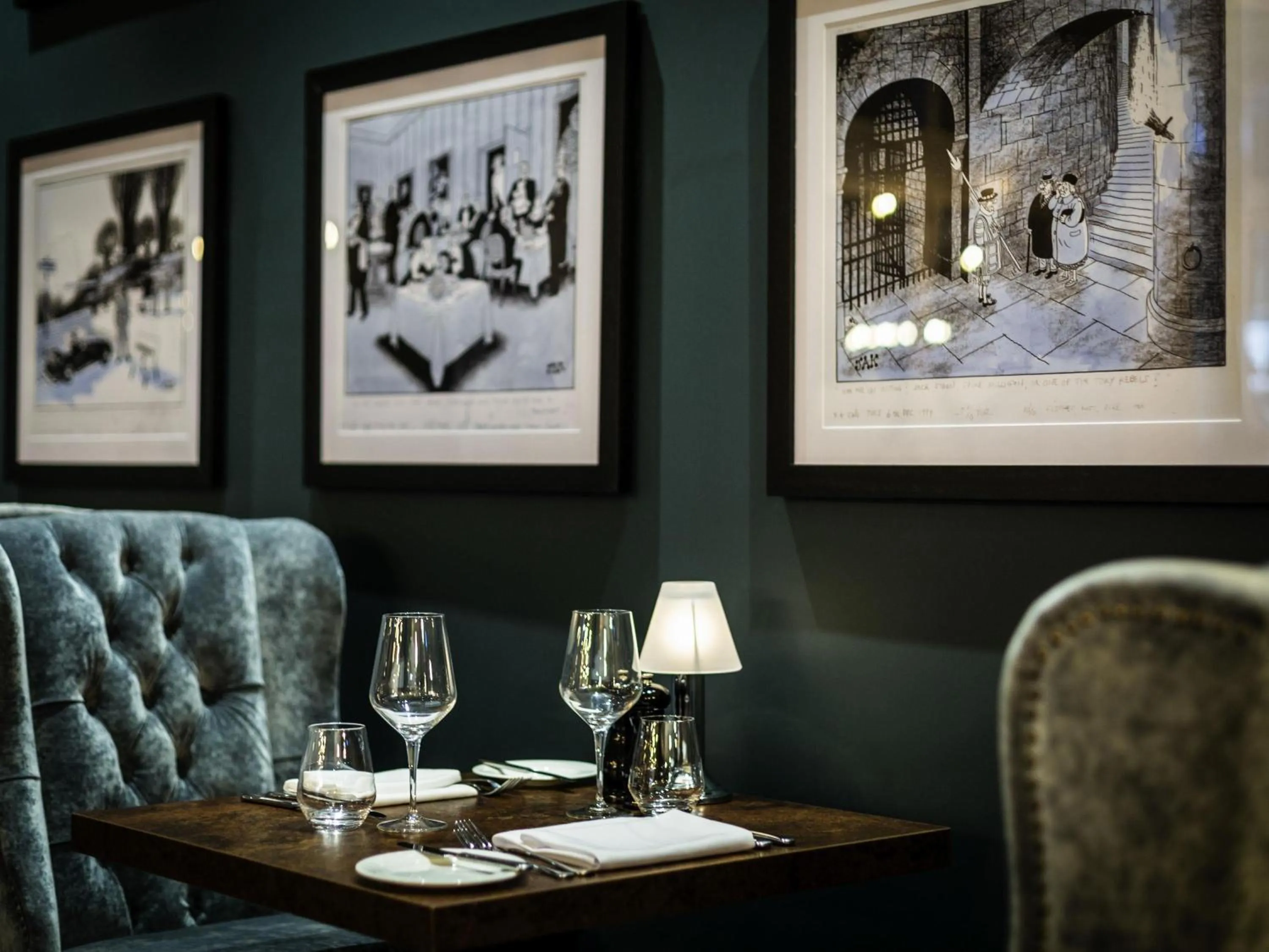 Restaurant/places to eat in Mercure Bridgwater