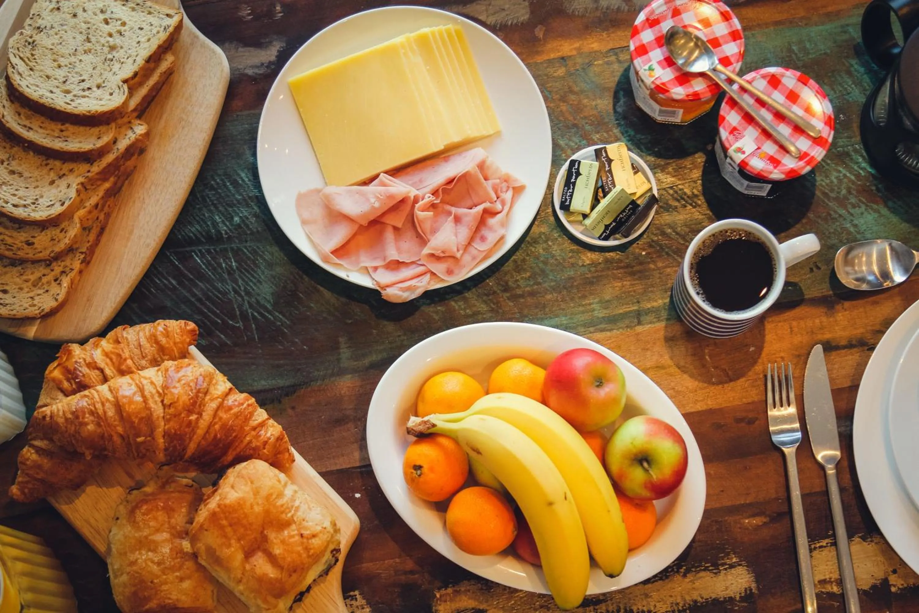 Food and drinks in Union Road Moto Velo Accommodation