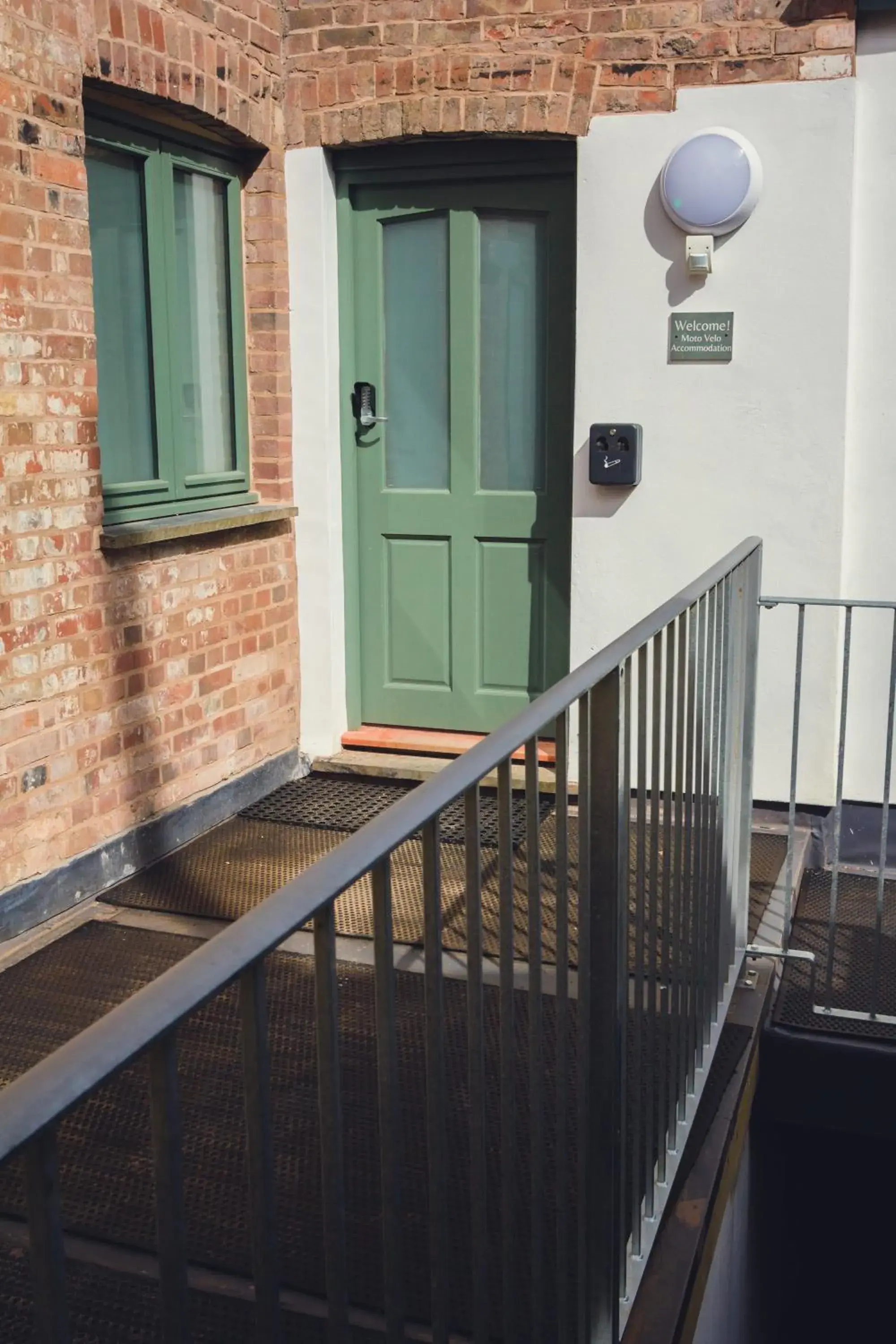 Property building in Union Road Moto Velo Accommodation Property building in Union Road Moto Velo Accommodation