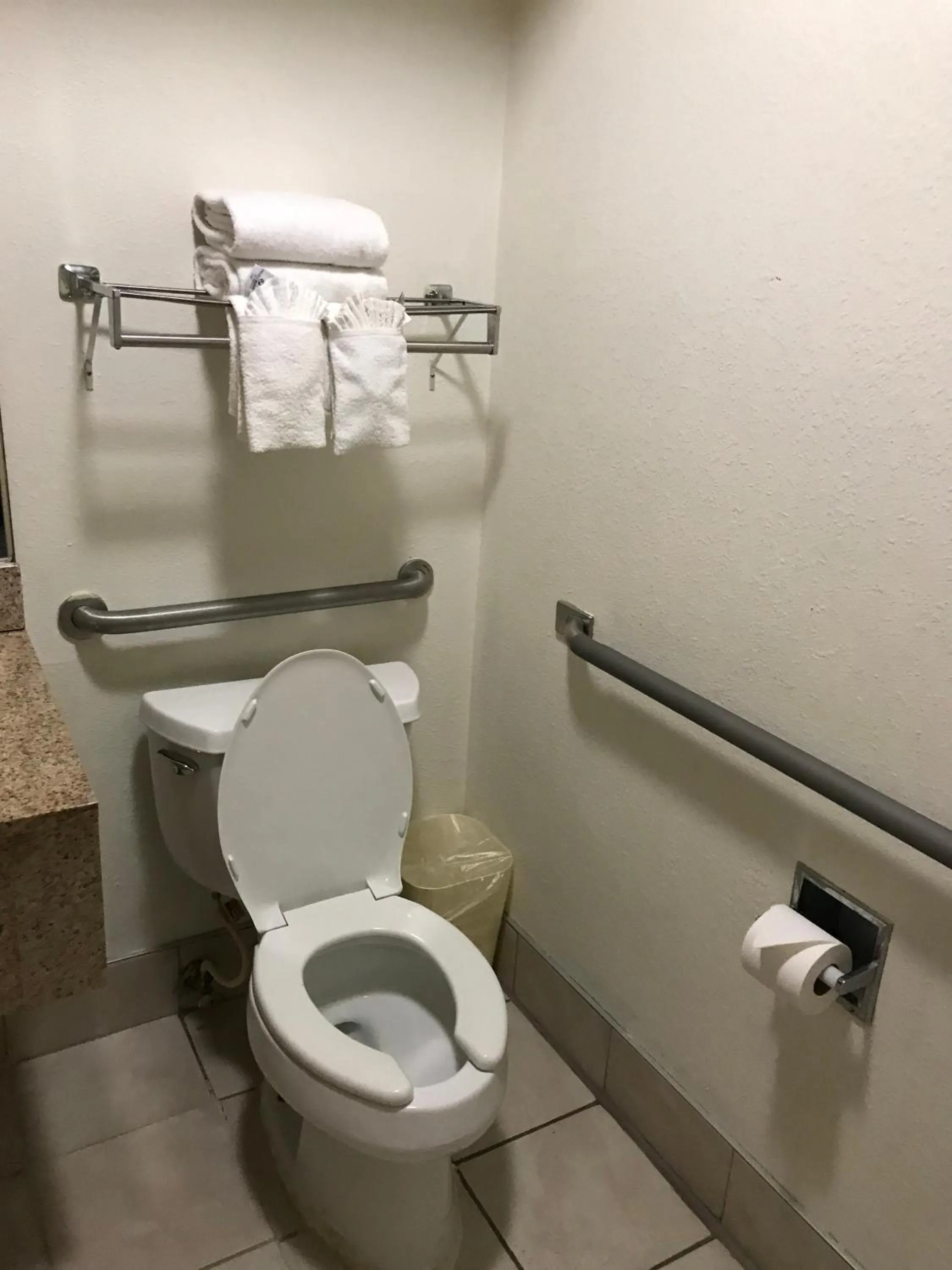 The Best Inn & Suites