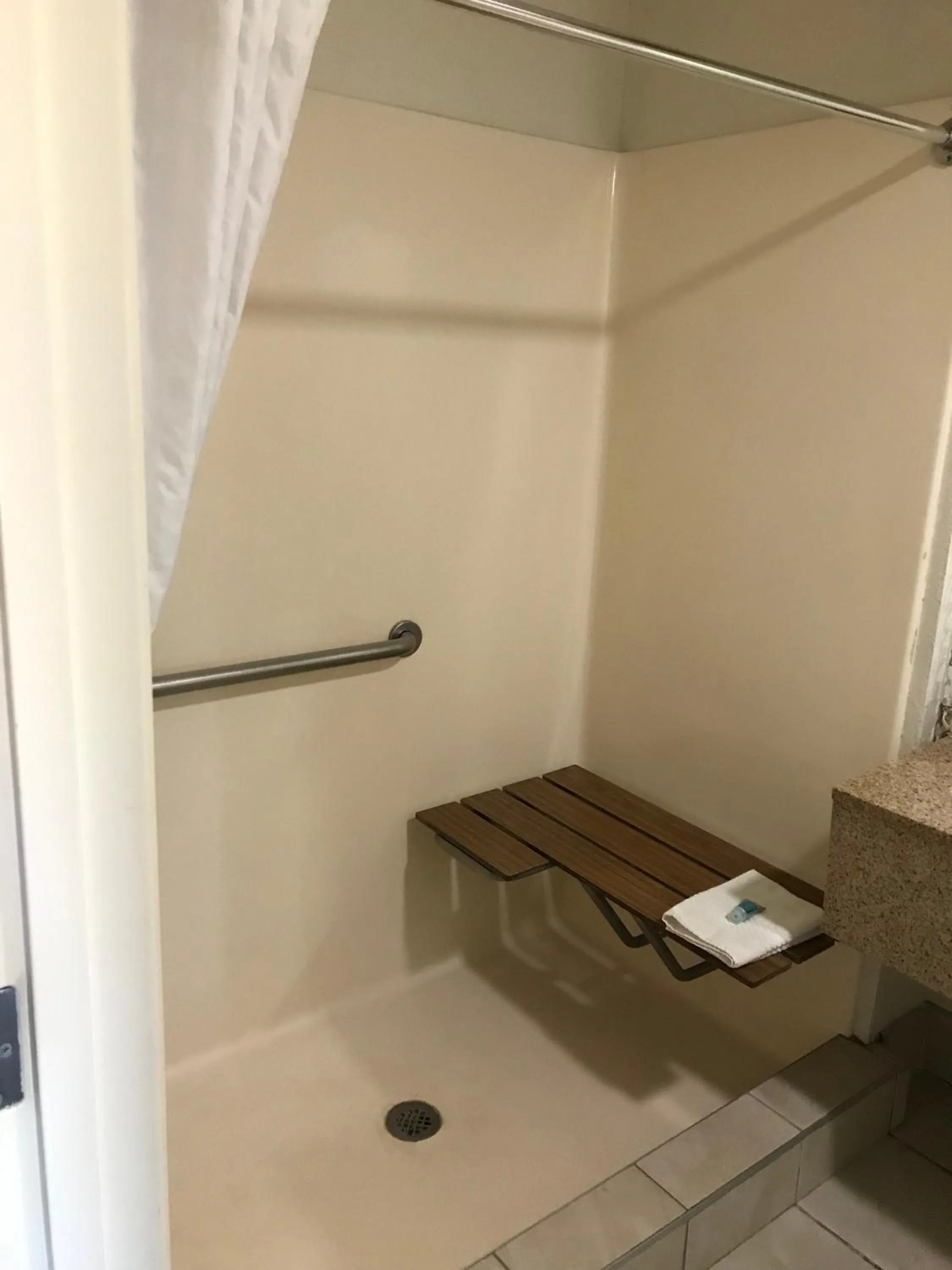 The Best Inn & Suites