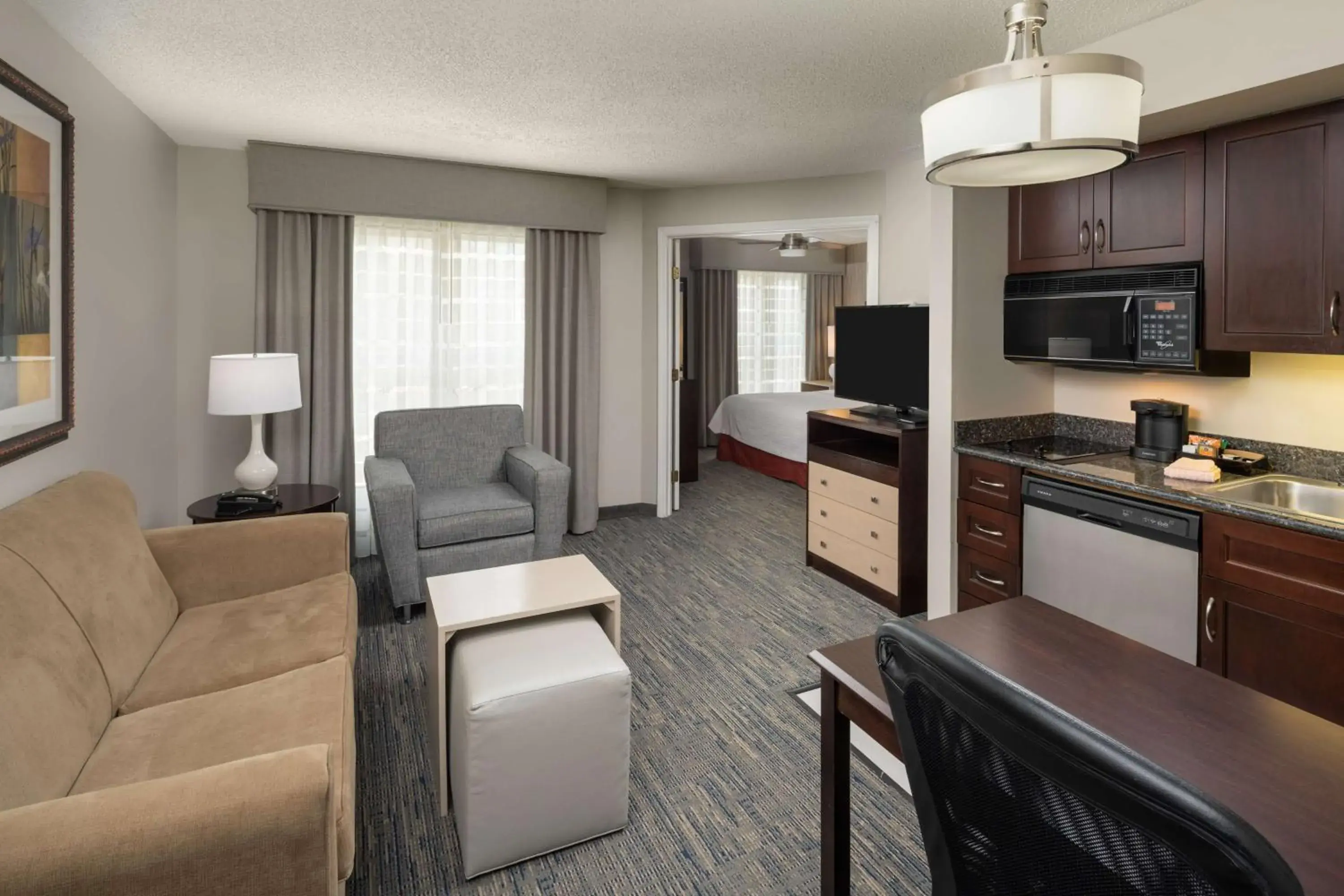 Living room in Homewood Suites by Hilton Chicago - Schaumburg Living room in Homewood Suites by Hilton Chicago - Schaumburg