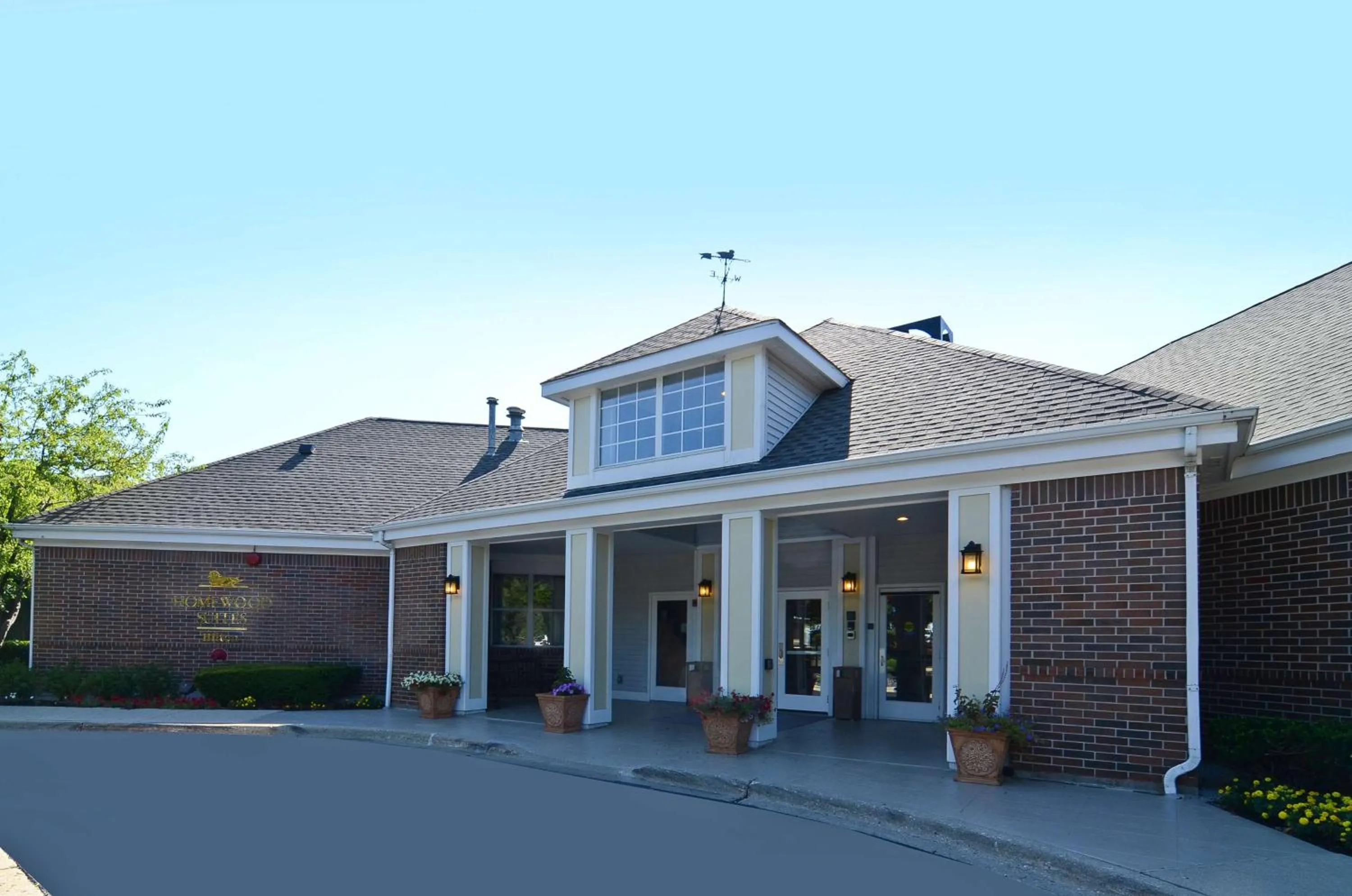 Property building in Homewood Suites by Hilton Chicago - Schaumburg