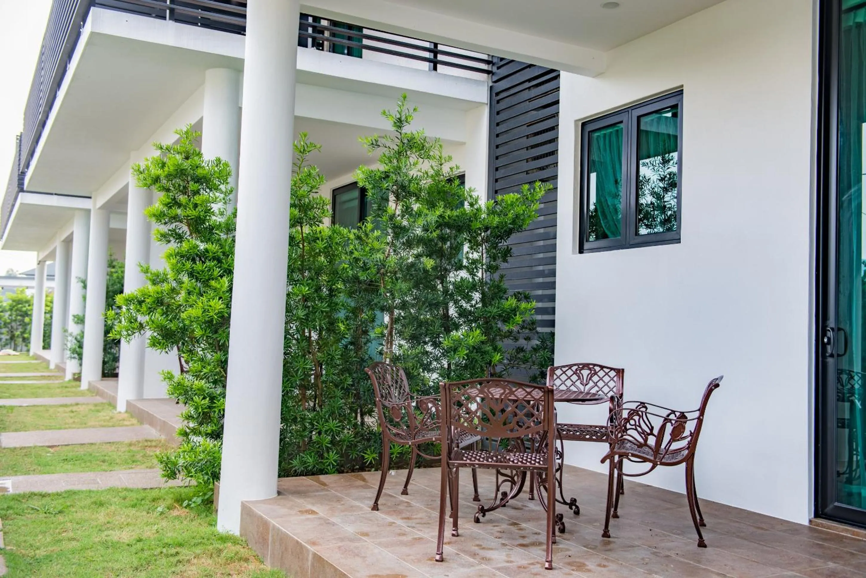 Hermitage Boutique House