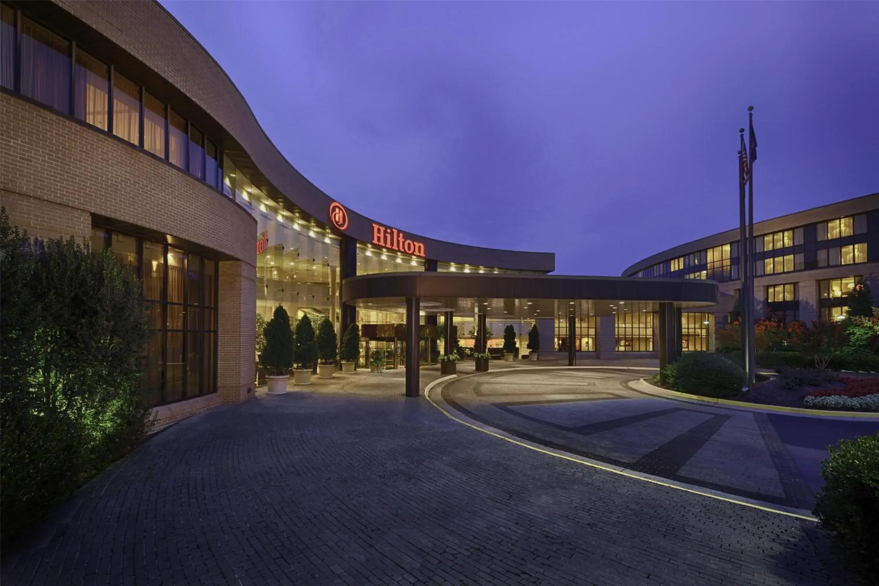 Property building in Hilton Washington Dulles Airport Property building in Hilton Washington Dulles Airport