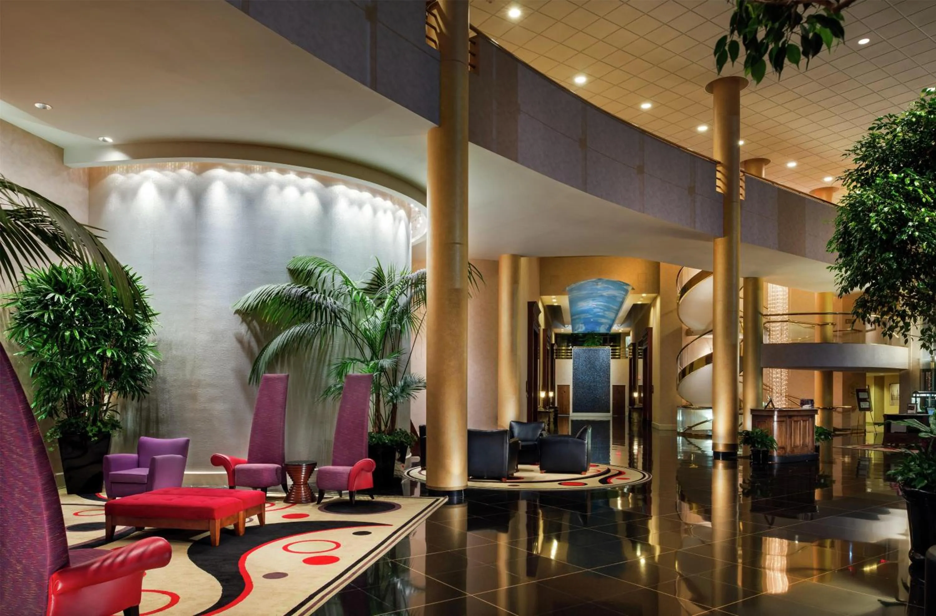 Lobby or reception in Hilton Washington Dulles Airport