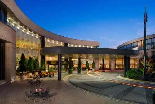 DoubleTree by Hilton Washington Dulles Airport