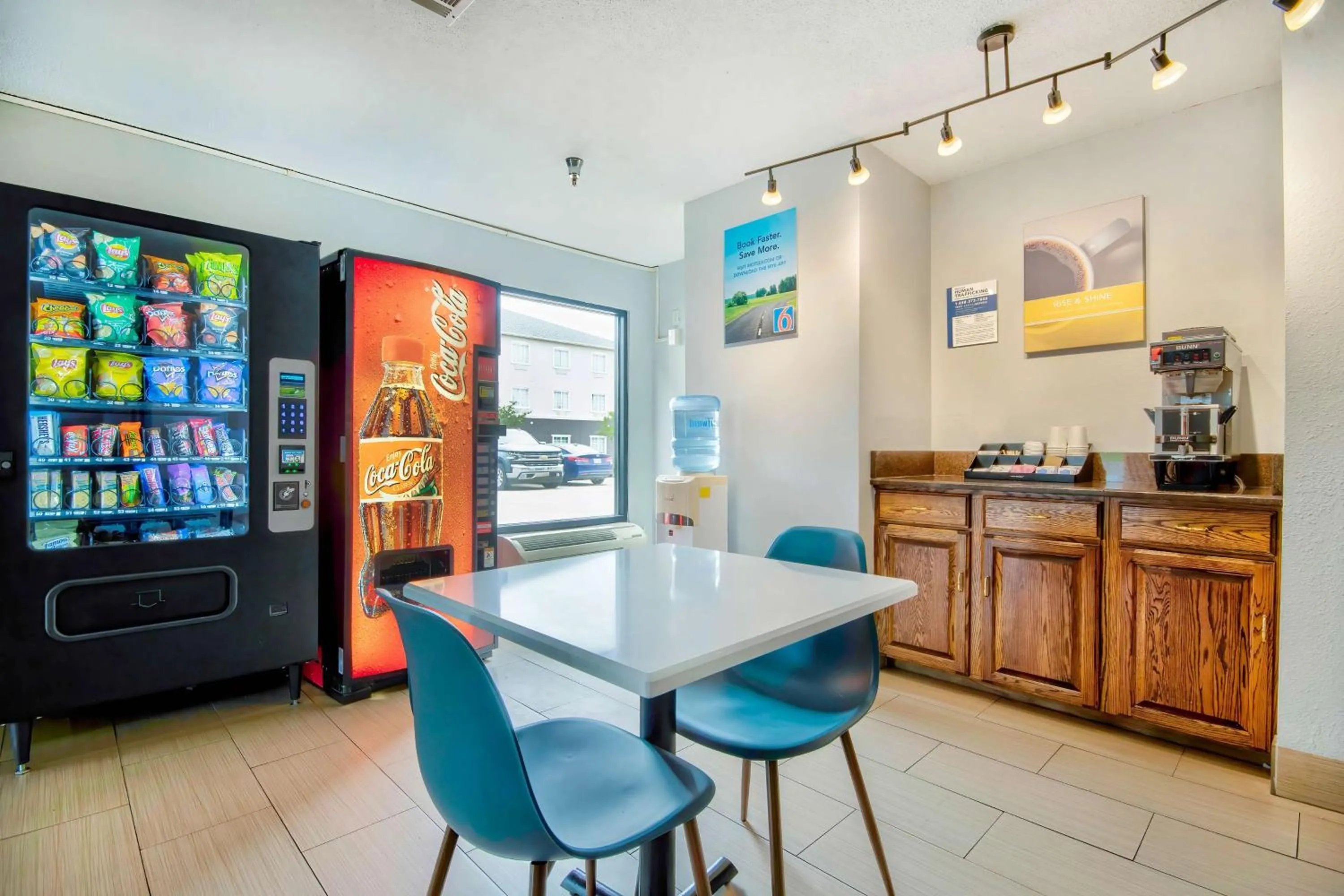 Lobby or reception in Motel 6-Abbeville, LA