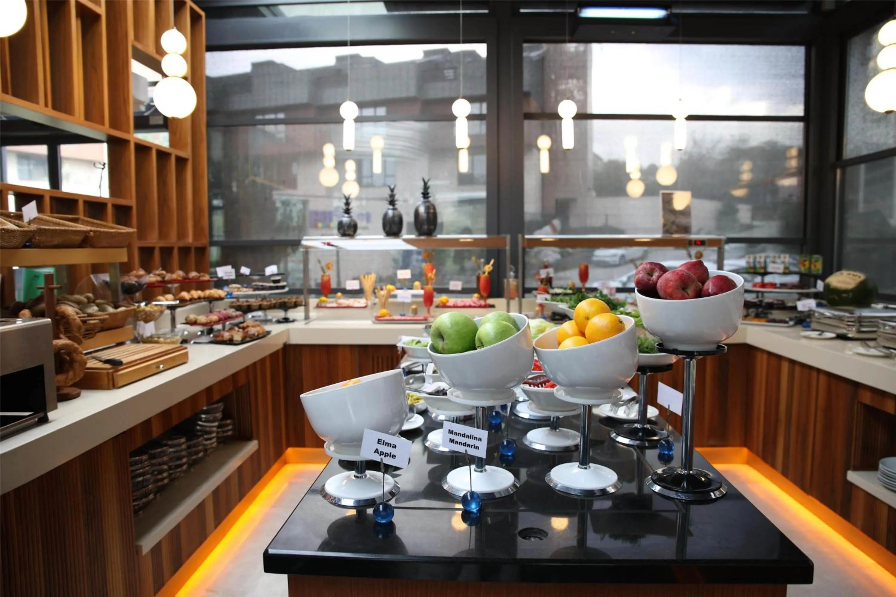 Breakfast in Park Inn by Radisson Istanbul Airport Odayeri