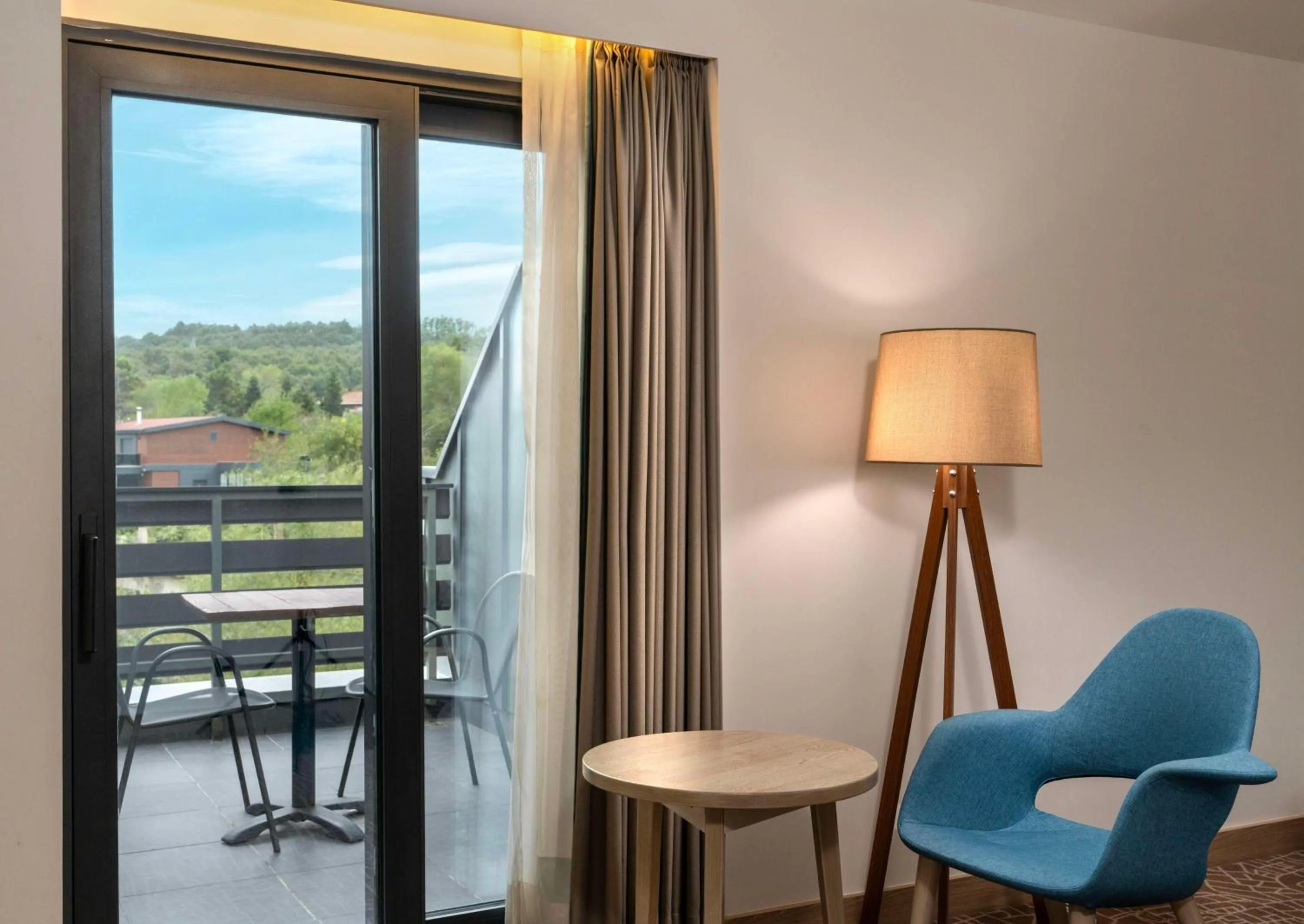 Bedroom in Park Inn by Radisson Istanbul Airport Odayeri