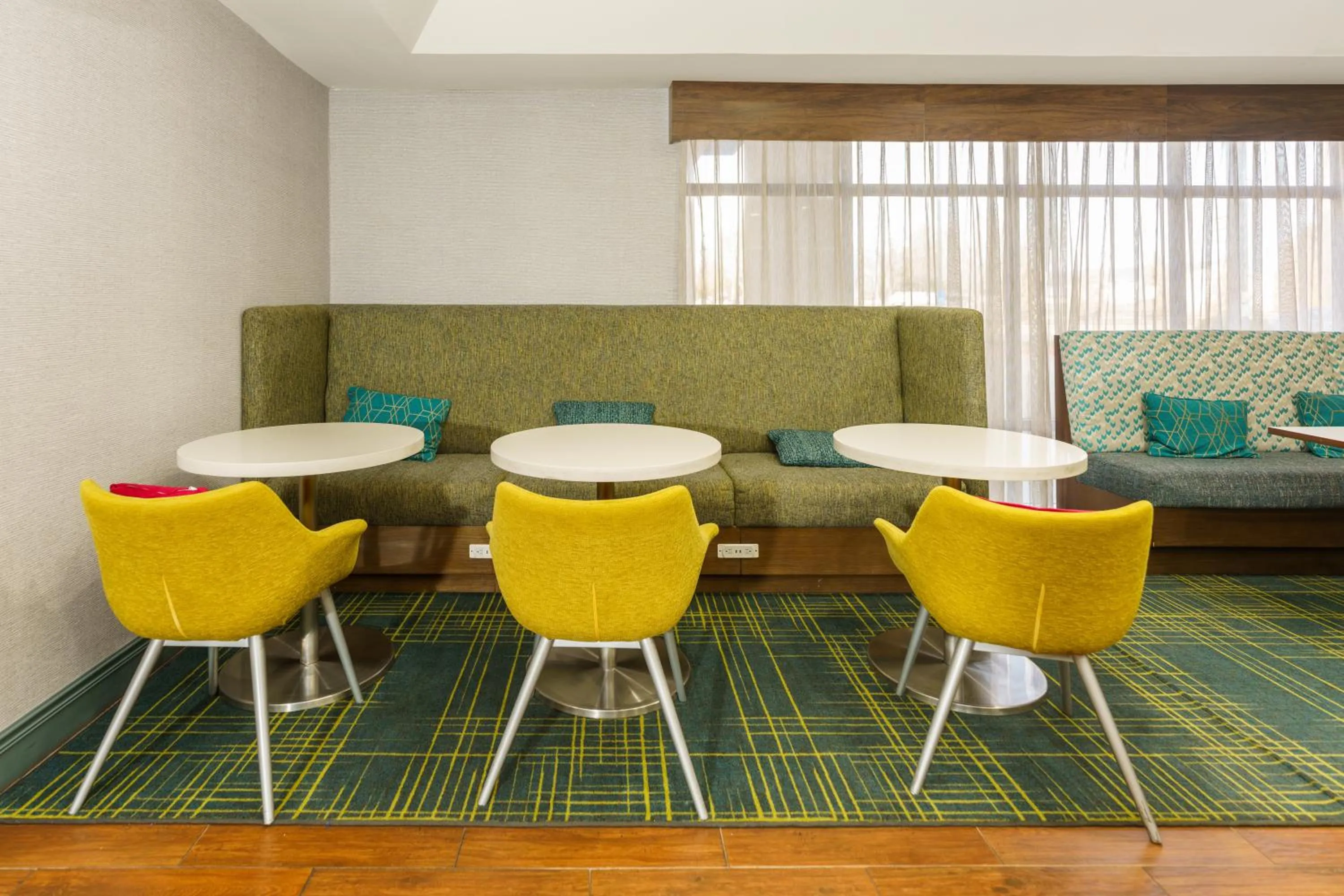 Lobby or reception in Hampton Inn Hutchinson