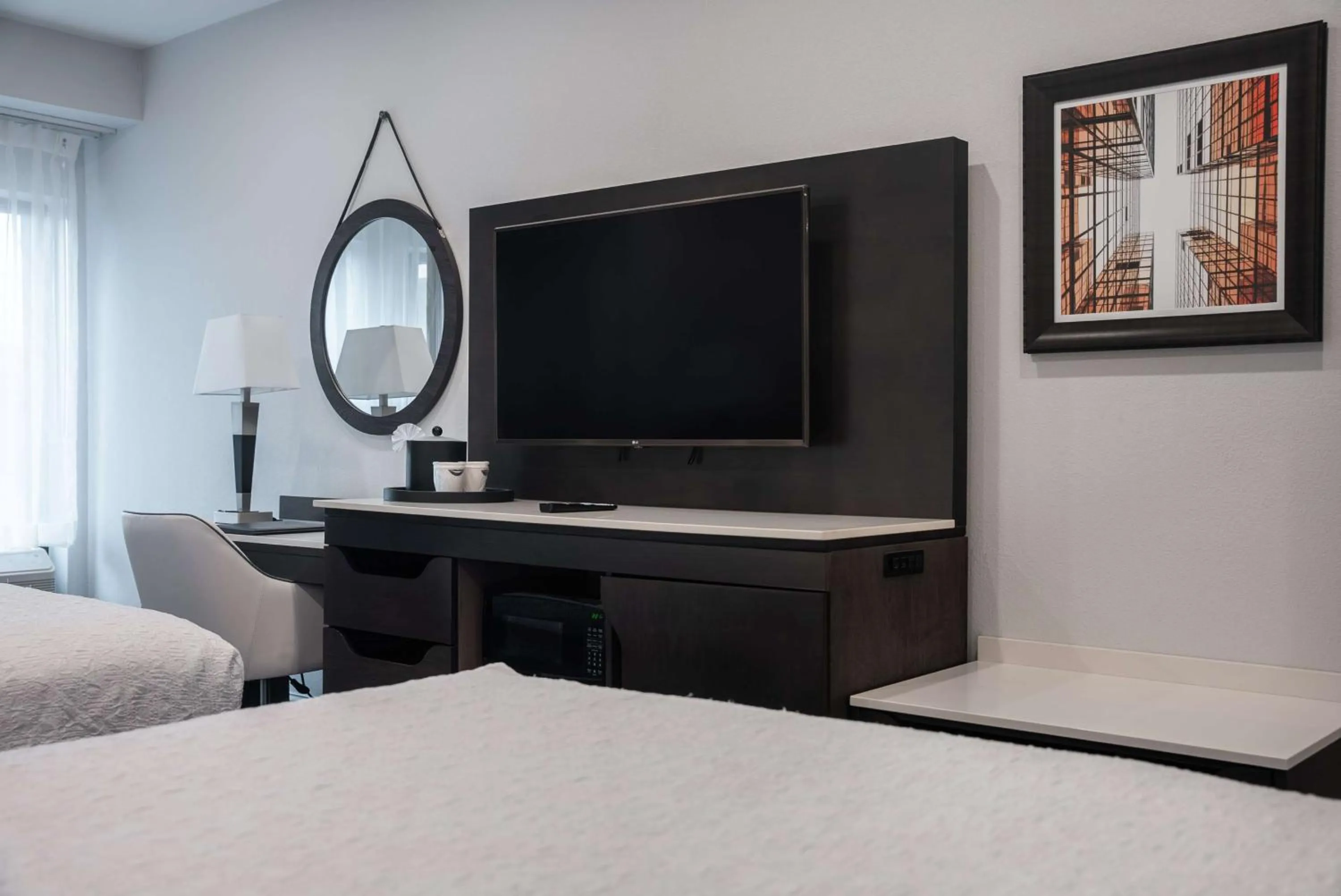 Bedroom, Bed in Hampton Inn & Suites Fairfield