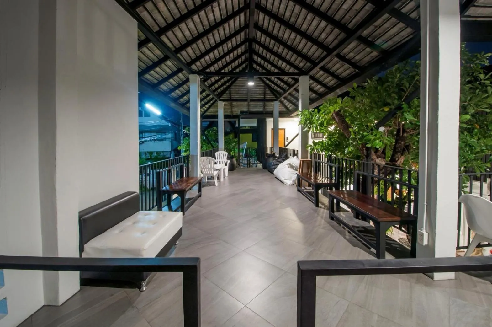 Seating area in Sathu Hotel