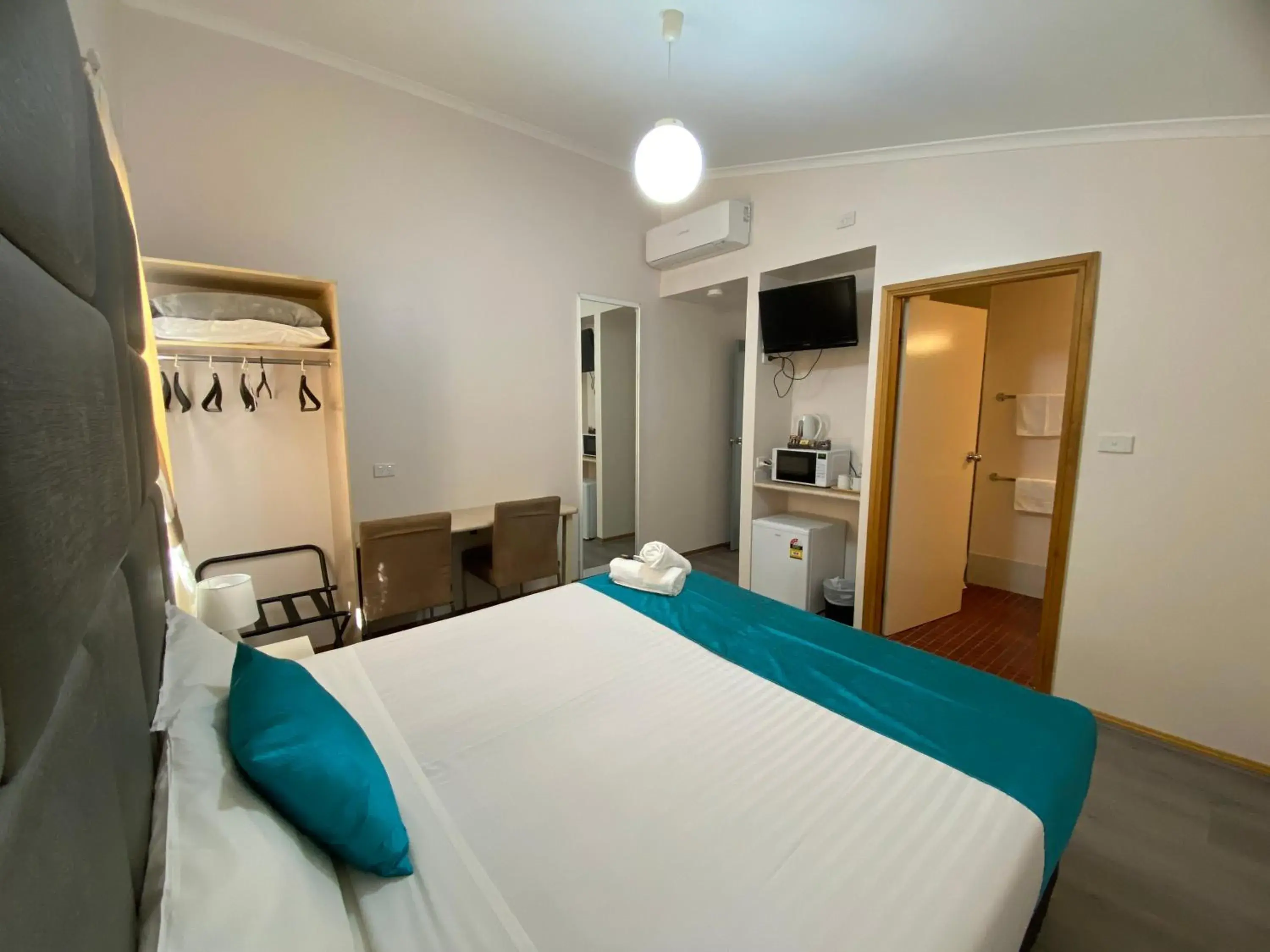 Bed in Hunter Valley Travellers Rest Motel Bed in Hunter Valley Travellers Rest Motel