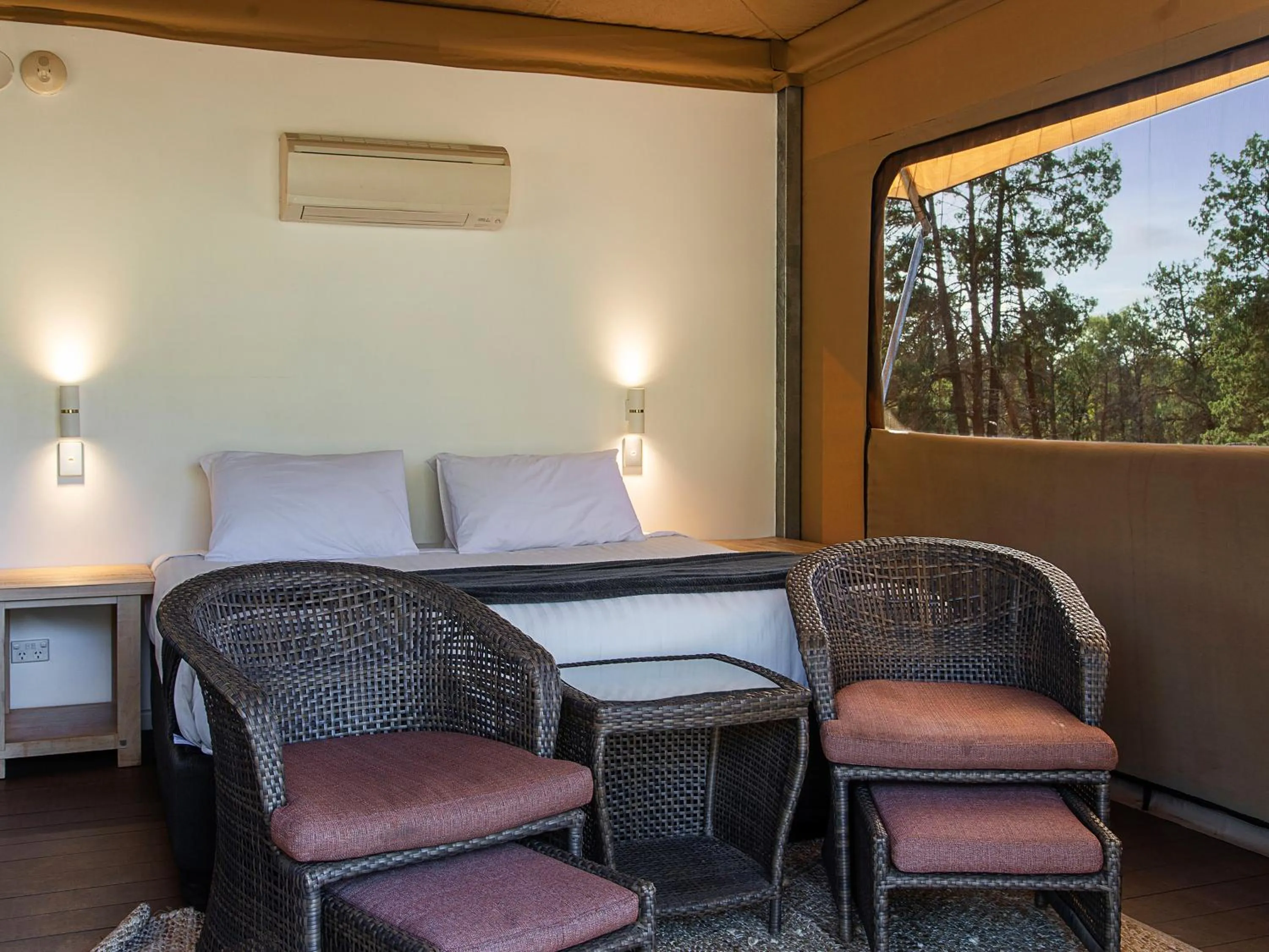 Bedroom in Discovery Resorts - Wilpena Pound