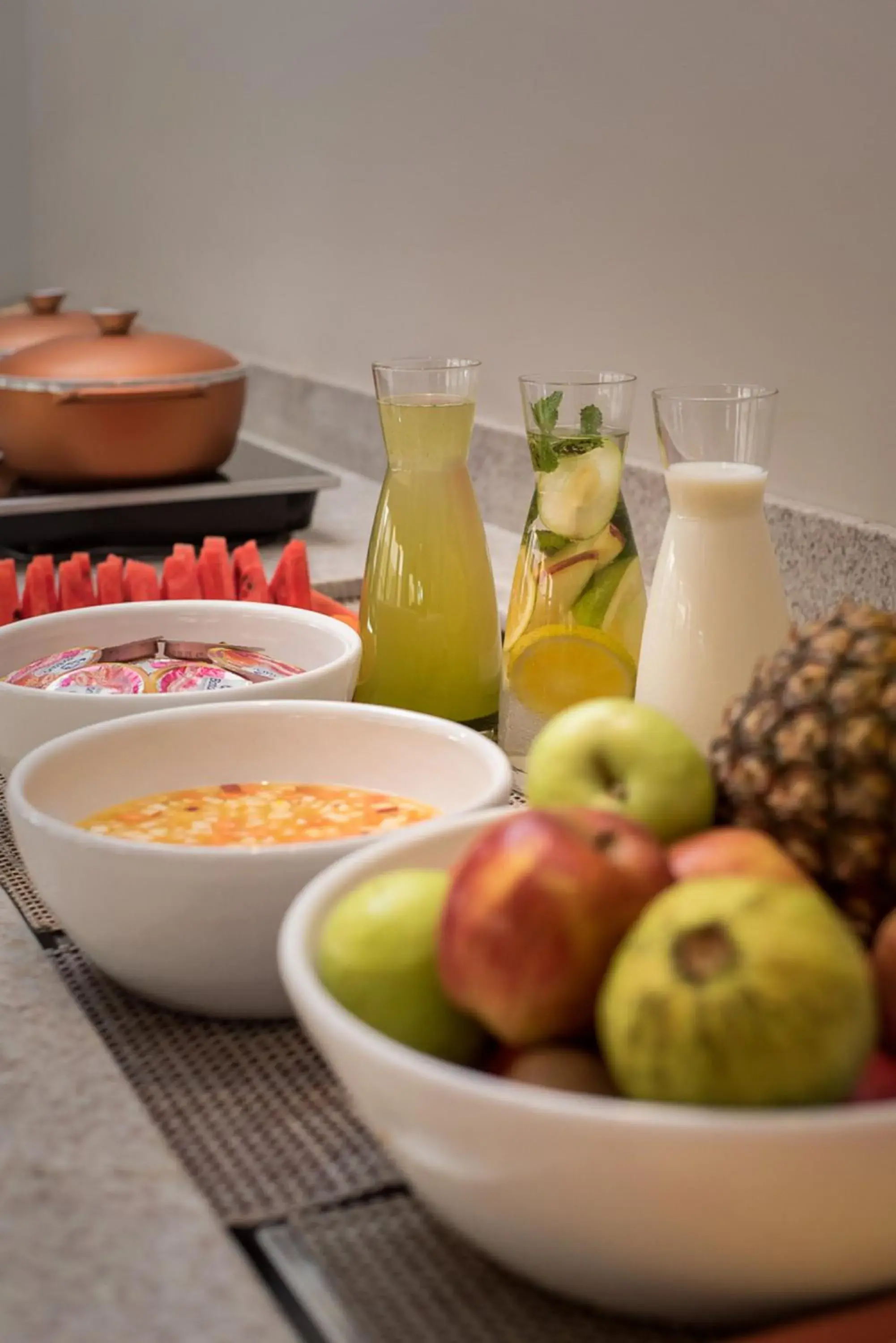 Buffet breakfast in Intercity Bauru Buffet breakfast in Intercity Bauru