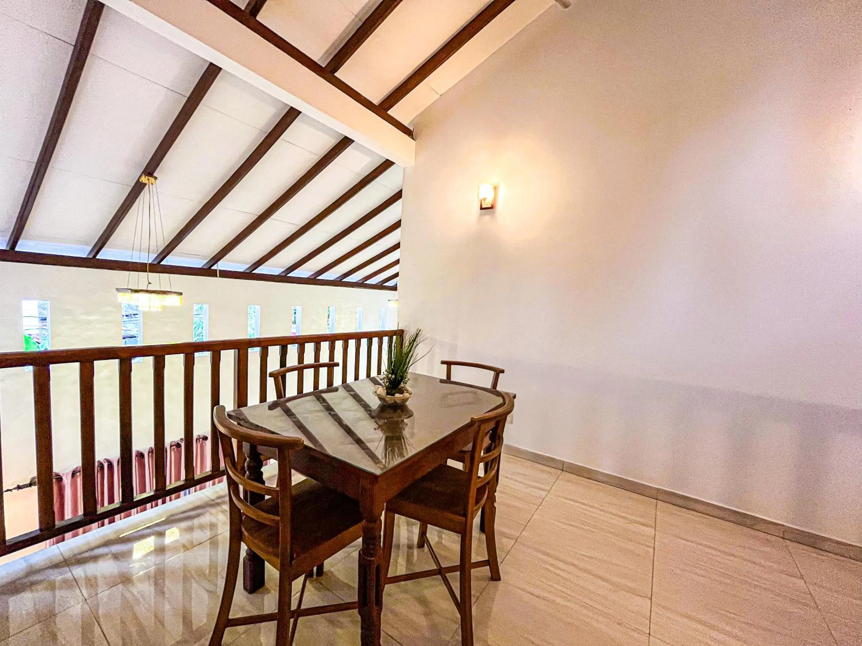 Dining area in Galle Camellia