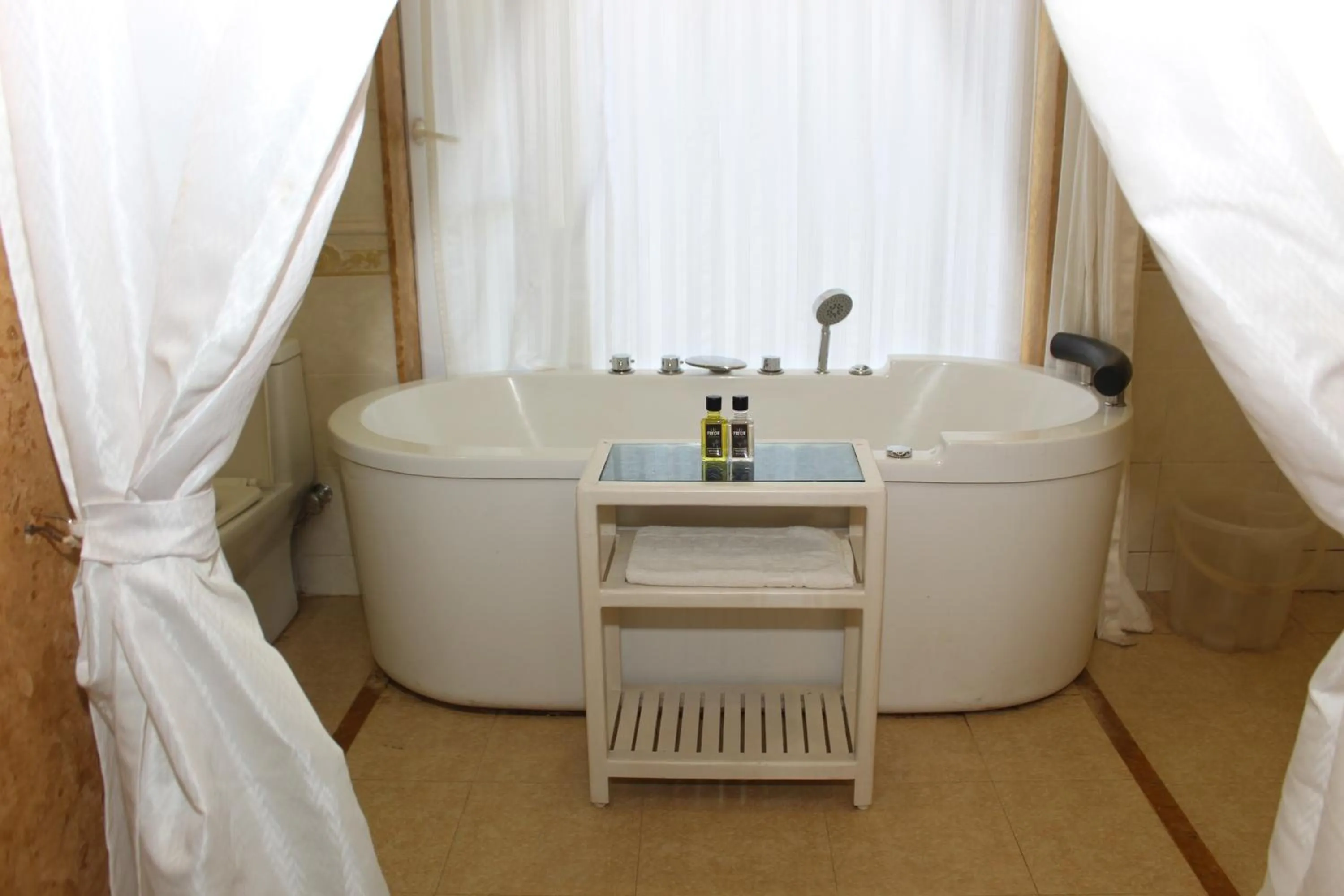 Bathroom in Fenicia Riverside Resort
