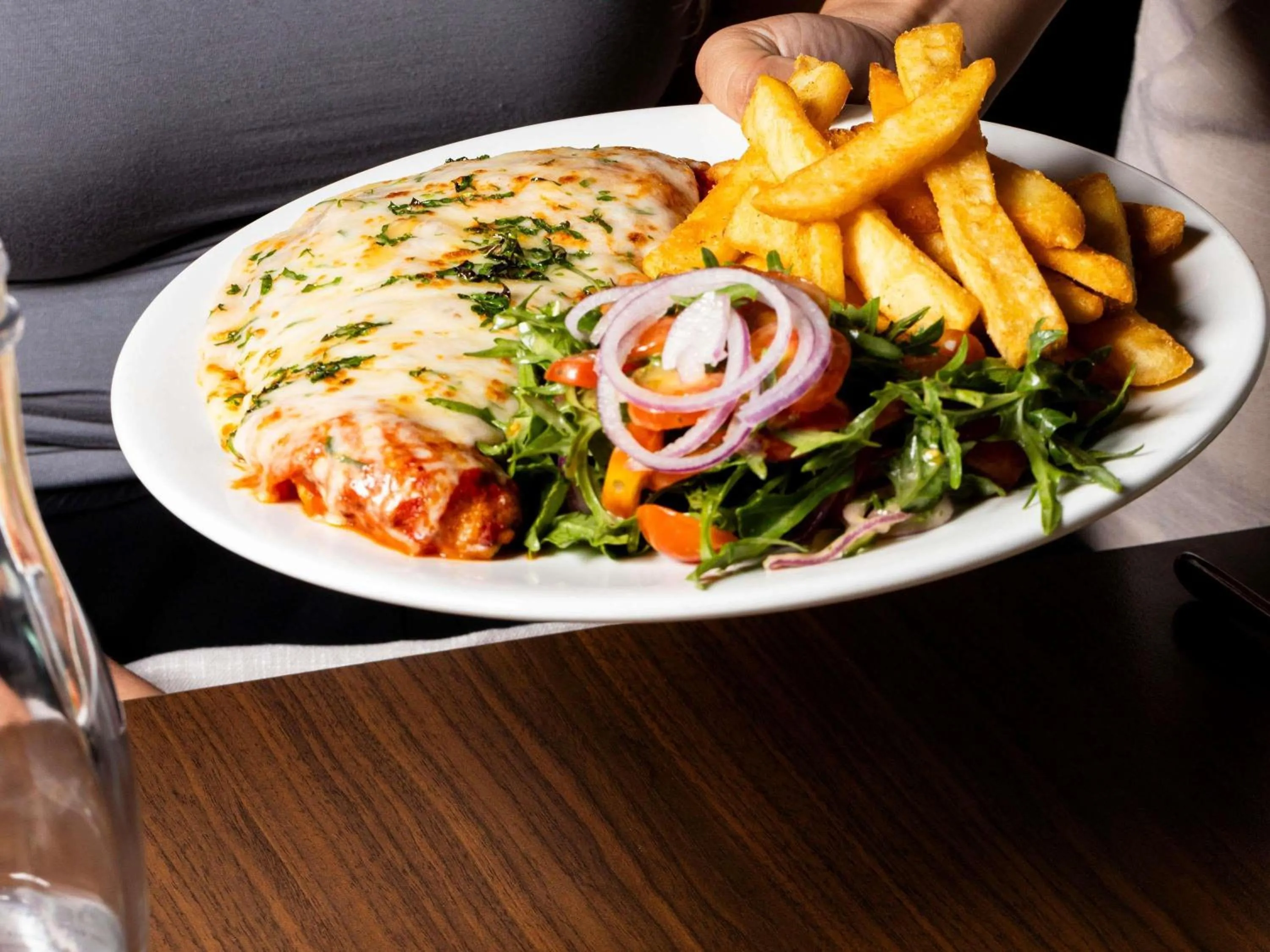 Restaurant/places to eat in Mercure Melbourne Caroline Springs