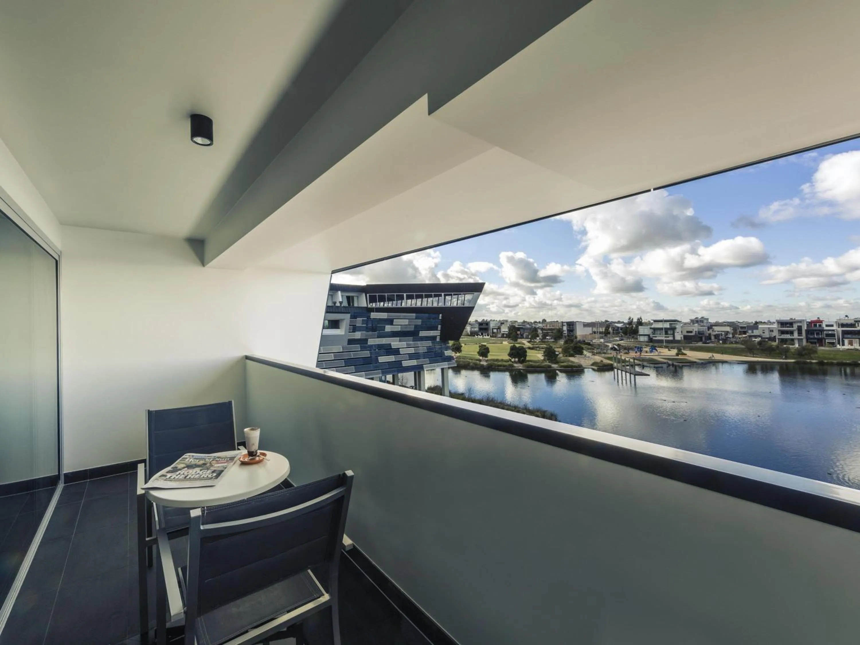 Bedroom in Mercure Melbourne Caroline Springs