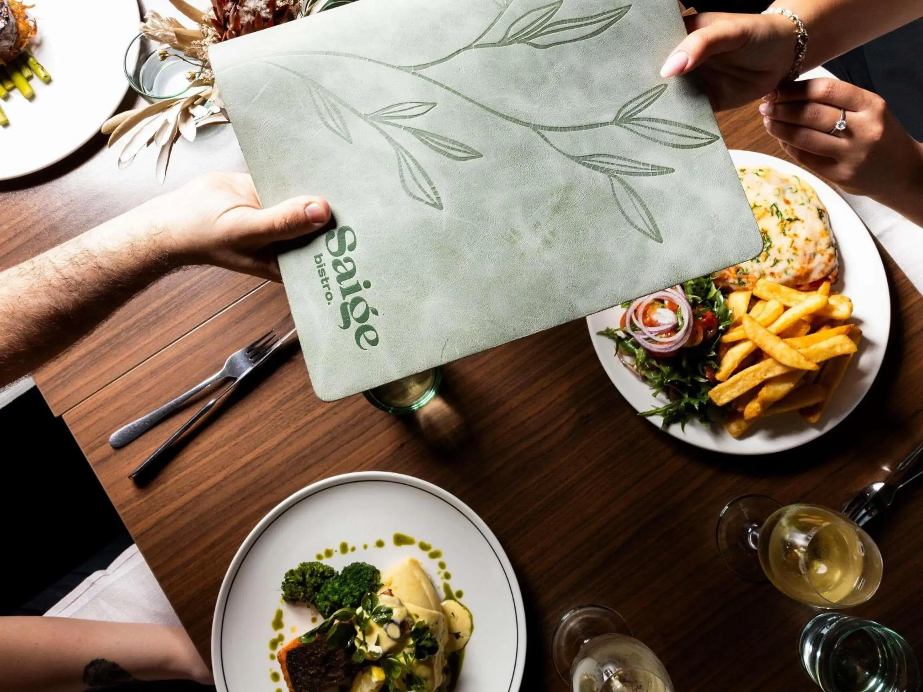 Restaurant/places to eat in Mercure Melbourne Caroline Springs Restaurant/places to eat in Mercure Melbourne Caroline Springs