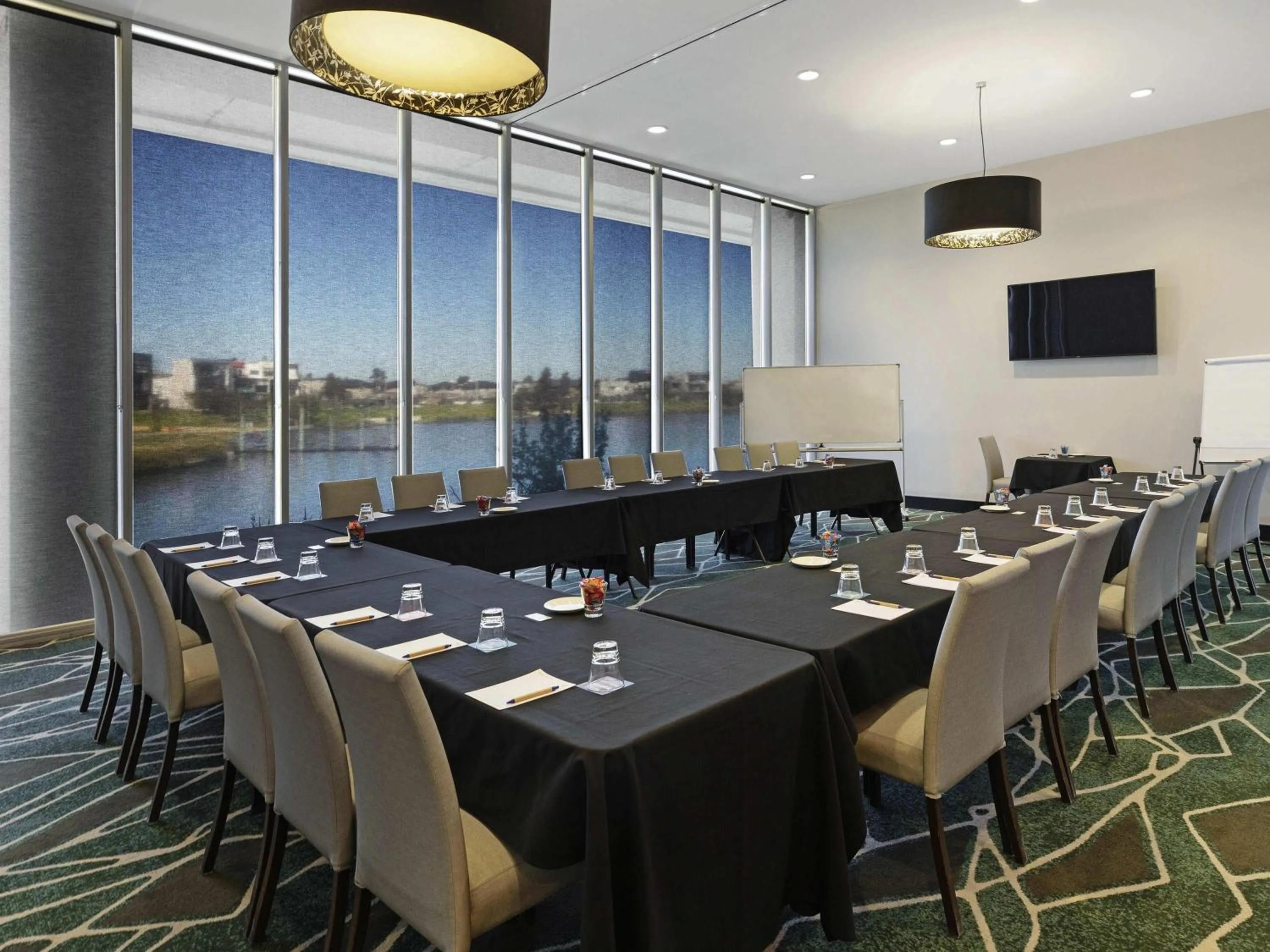Meeting/conference room in Mercure Melbourne Caroline Springs
