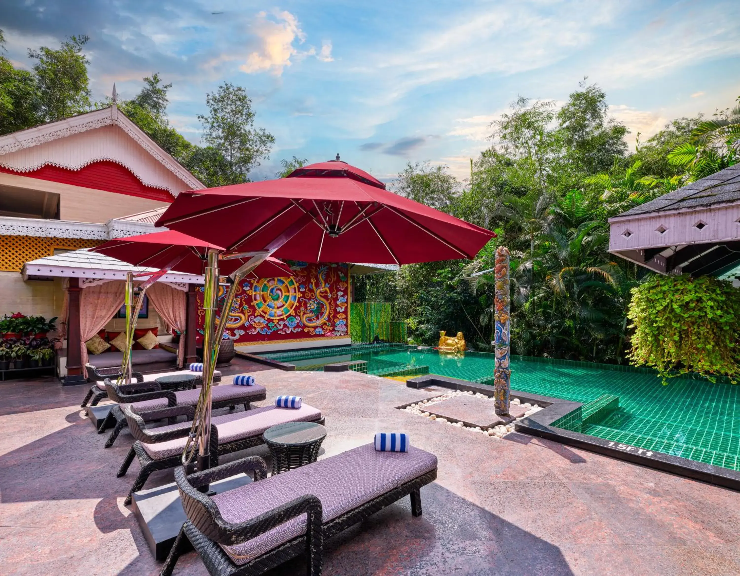 Swimming pool in Mayfair Spa Resort & Casino Swimming pool in Mayfair Spa Resort & Casino